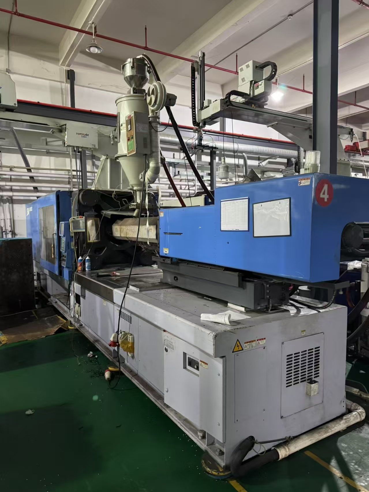 injection molding machine