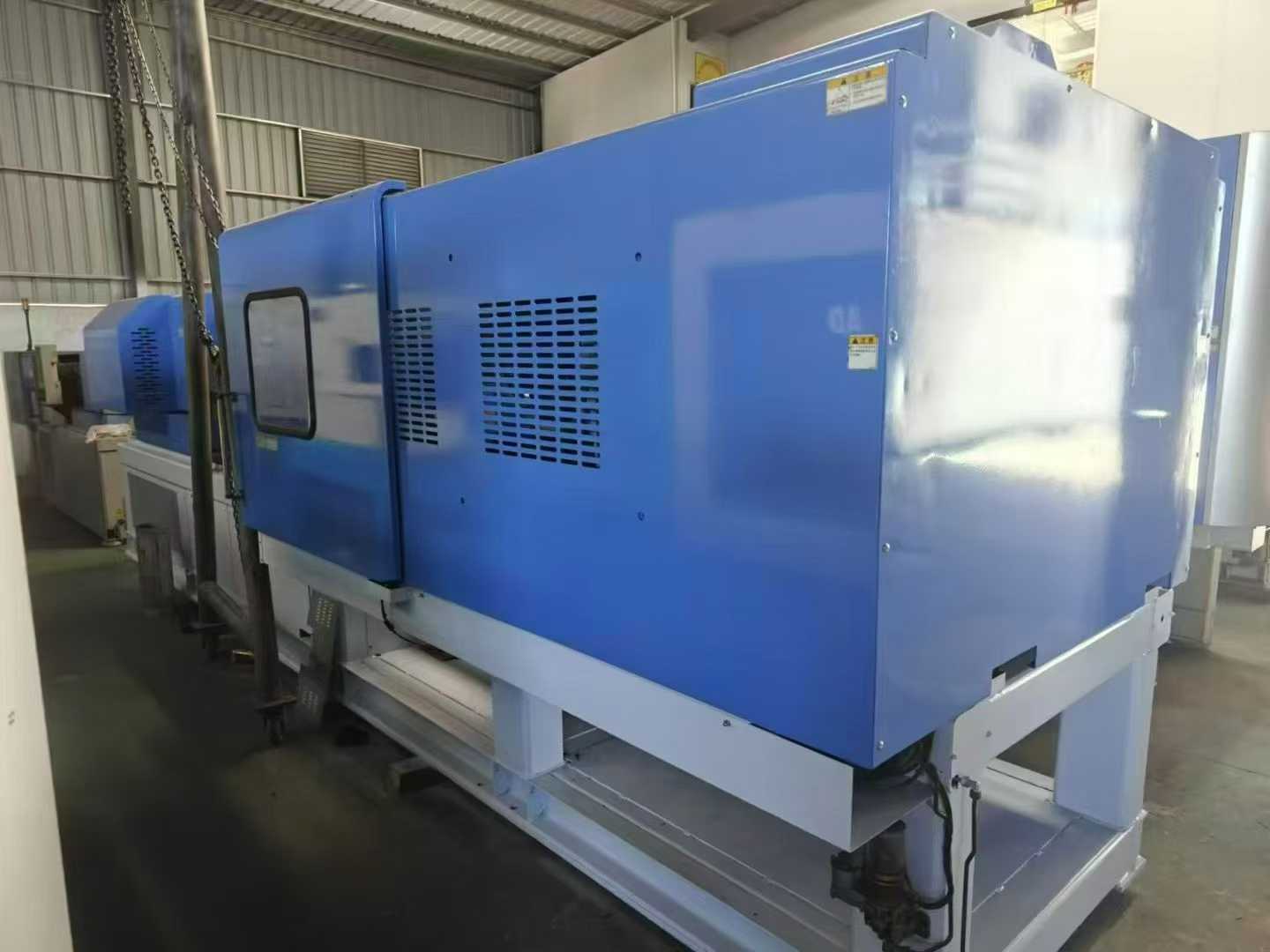 injection molding machine