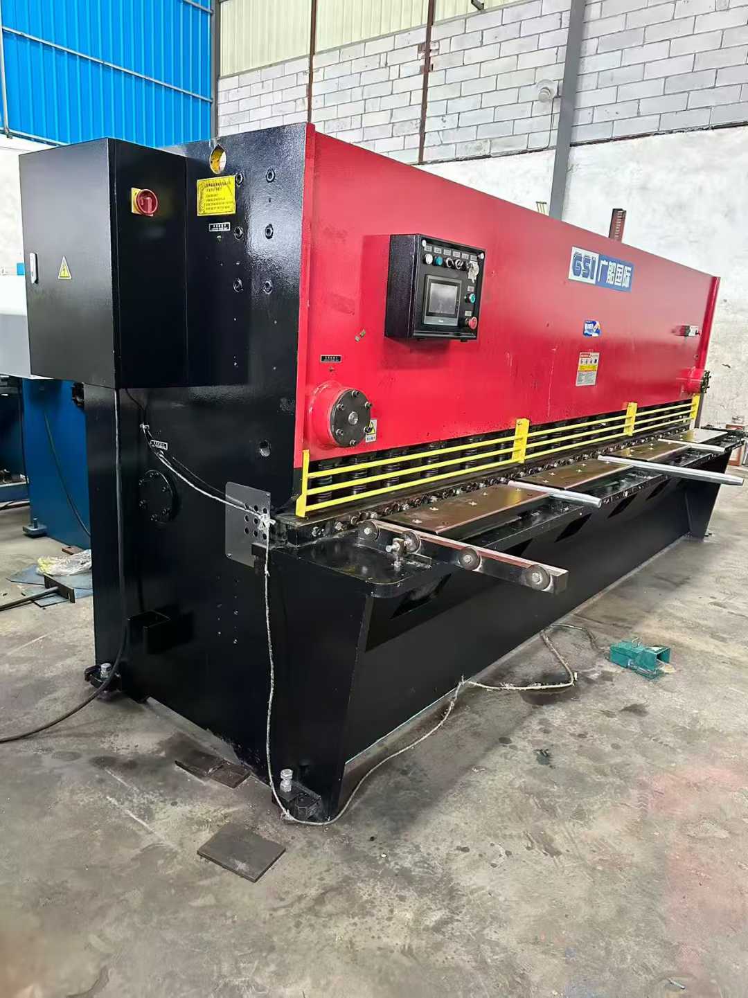 cutting machine