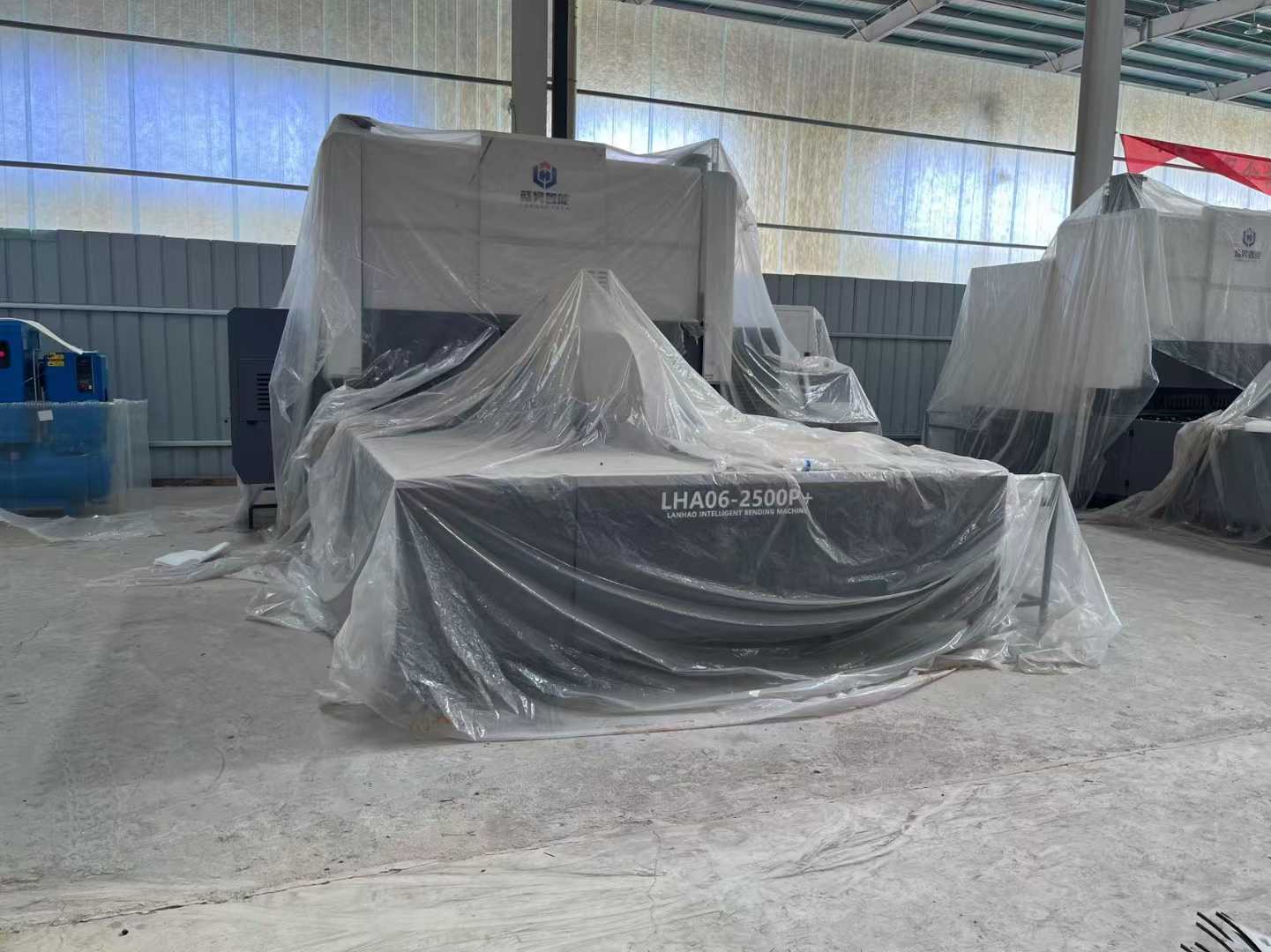 laser cutting machine