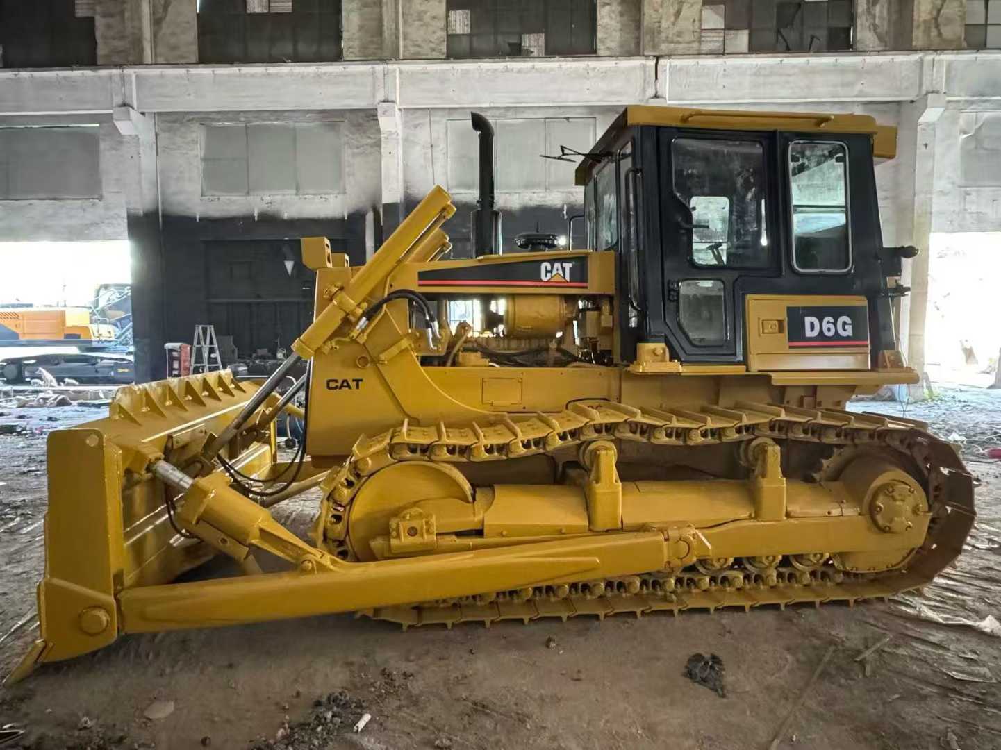 Original imported CATD6G bulldozer, boutique car condition, welcome to call for consultation and cooperation