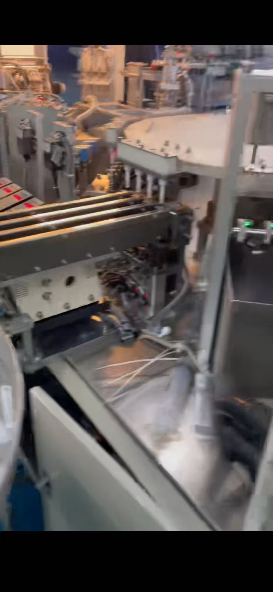 Six-piece infusion set equipment.