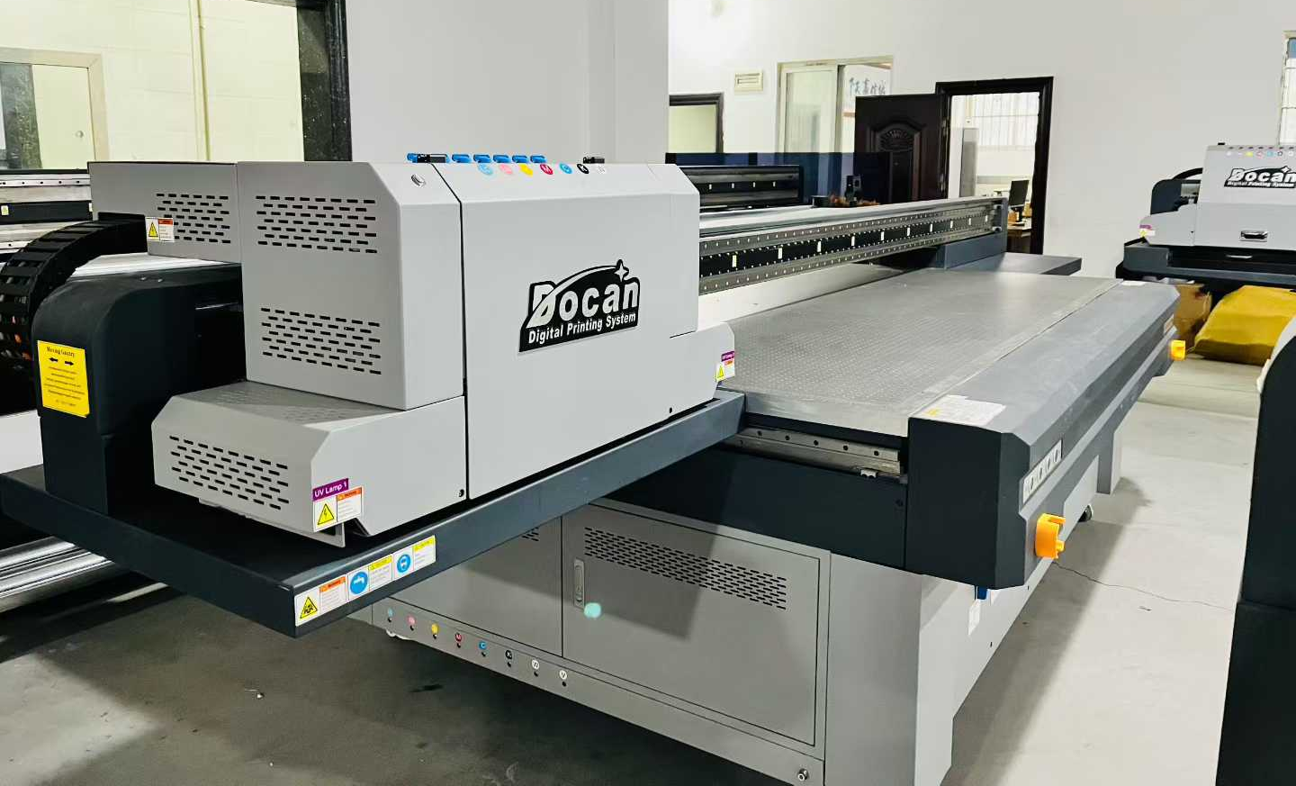 Advertising equipment