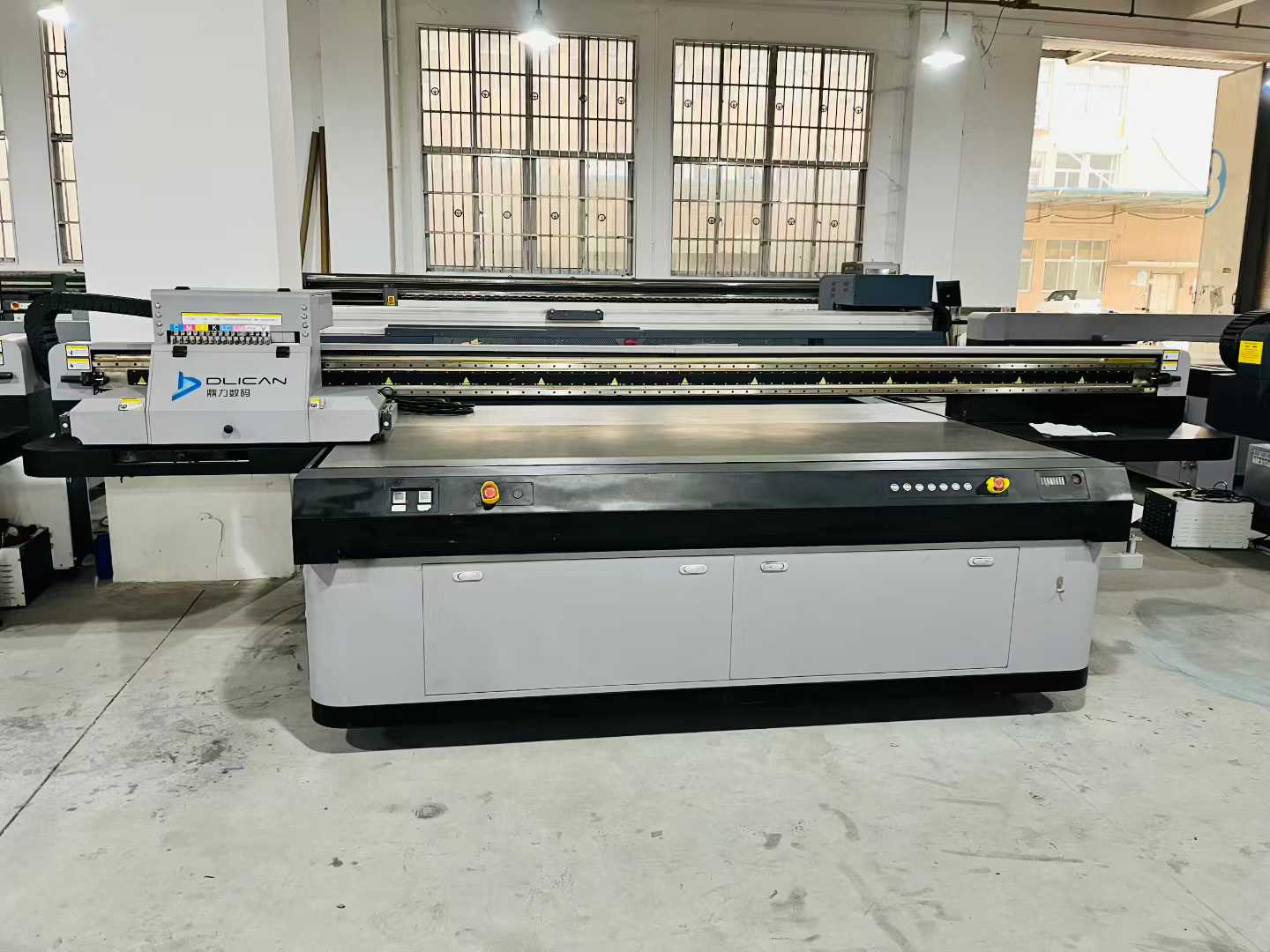 Advertising equipment