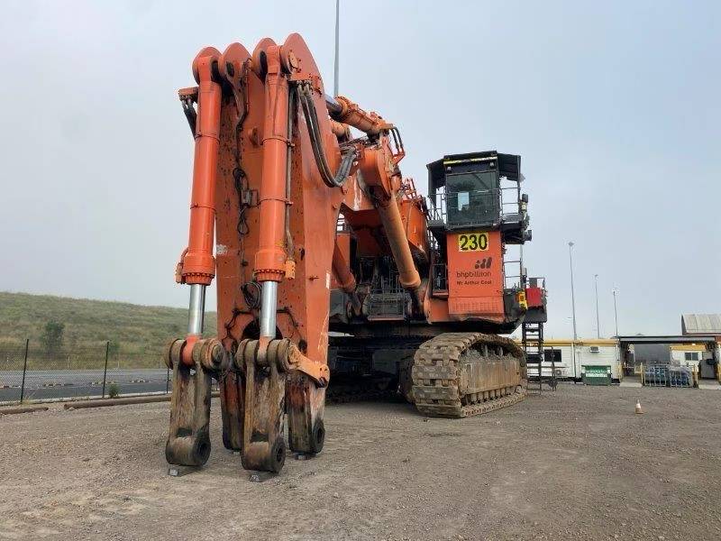Hitachi EX5500- 6 Large Excavator