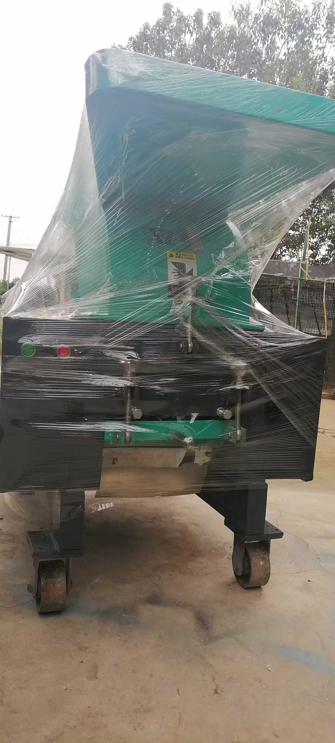 300/400 Strong Silent Crusher