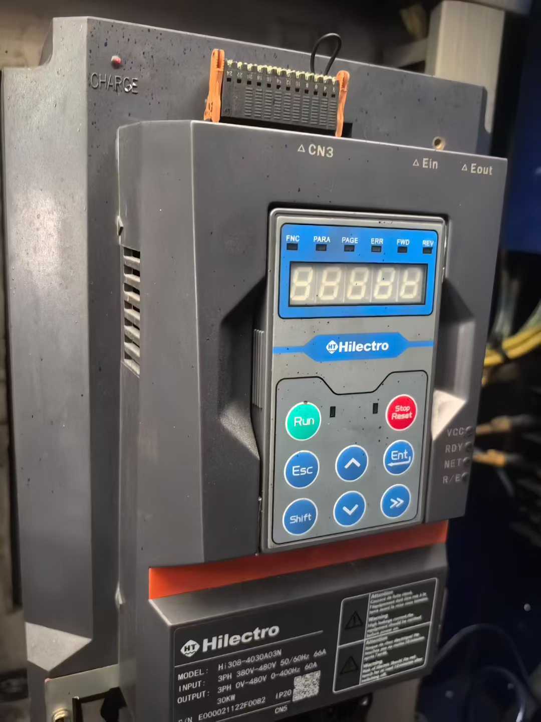 Injection molding machine.