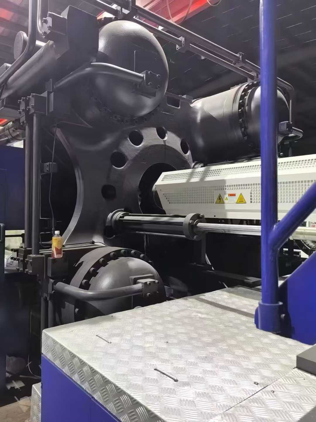 Haitian JU 1600 tons, 1550,8300 grams, auto parts special