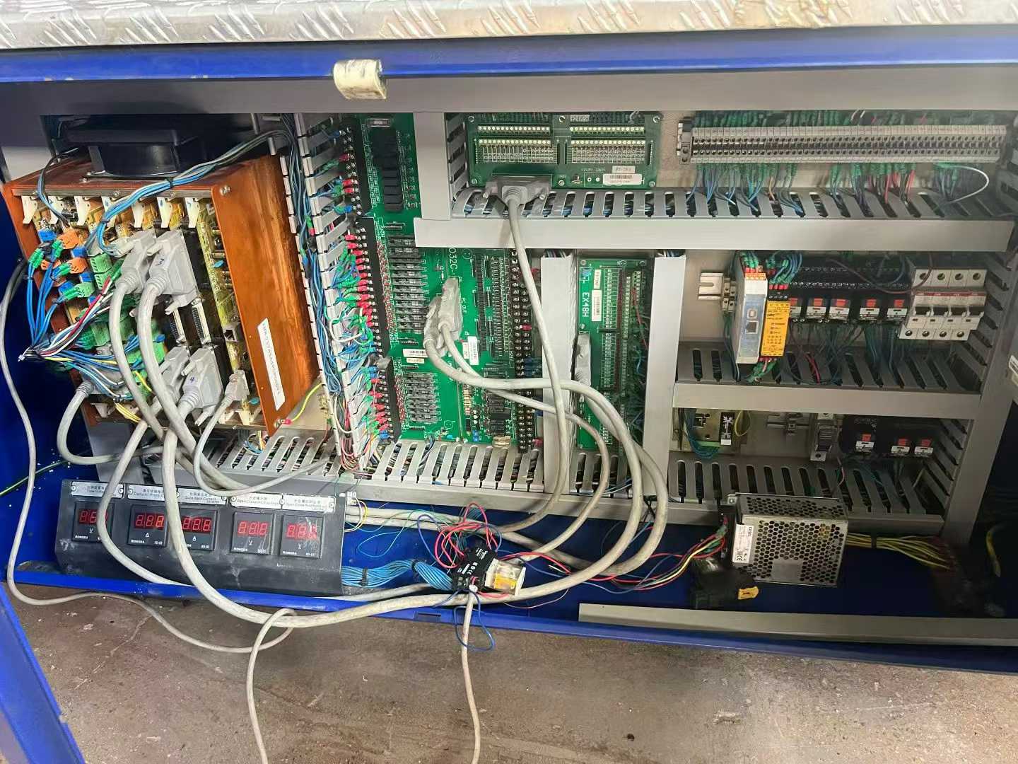 Haitian 2SJU550T Original Servo Machine