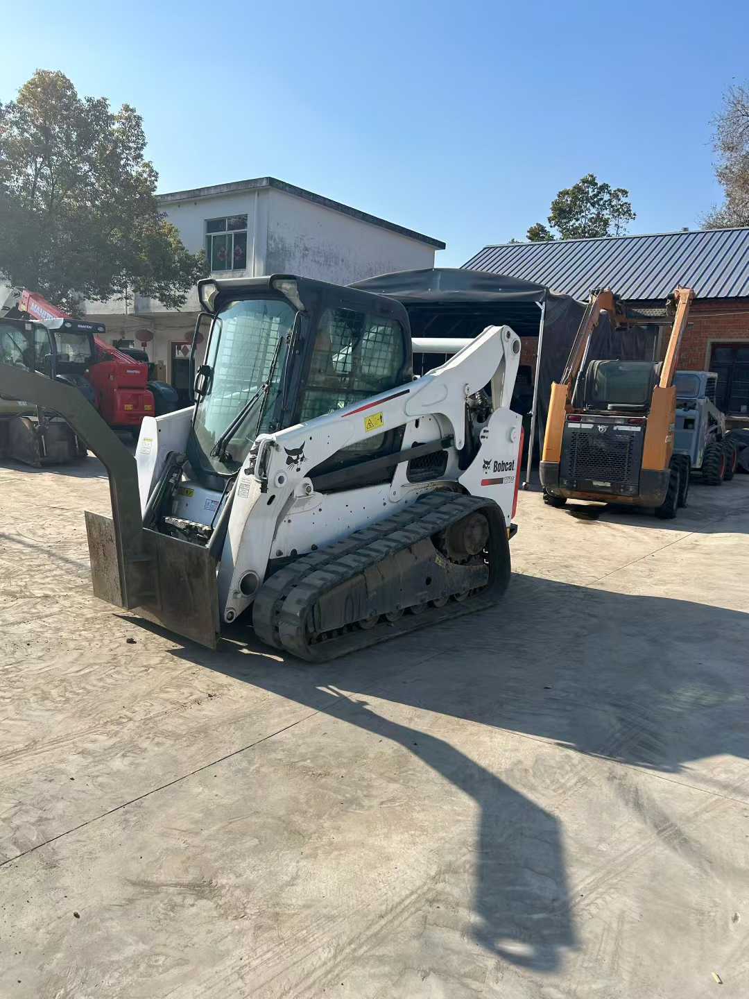 Lynx T770 tracked skid-steer loader.