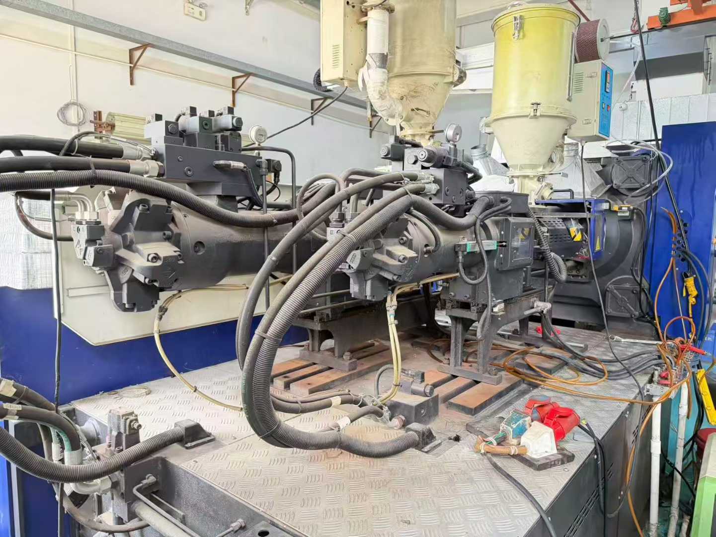 2021 Haitian 360T Dual Color Injection Molding Machine