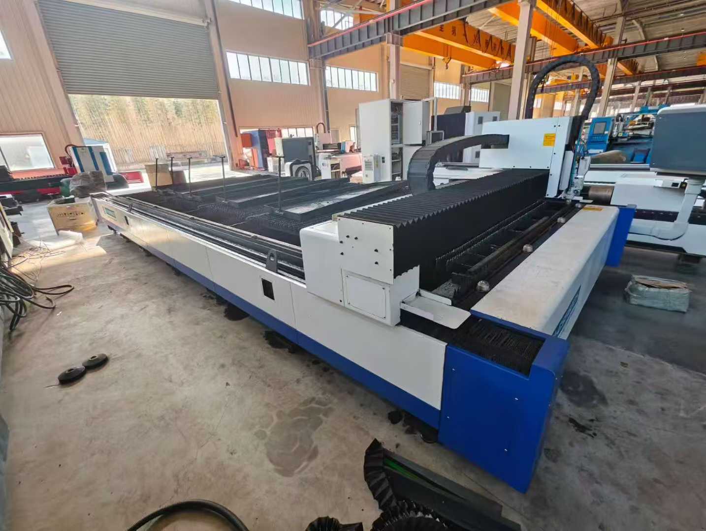 2022 Tianhong 6025 single-platform system, Ba Chu system, Raycus 6000-watt laser, Osprey cutting head, Hanli water chiller.