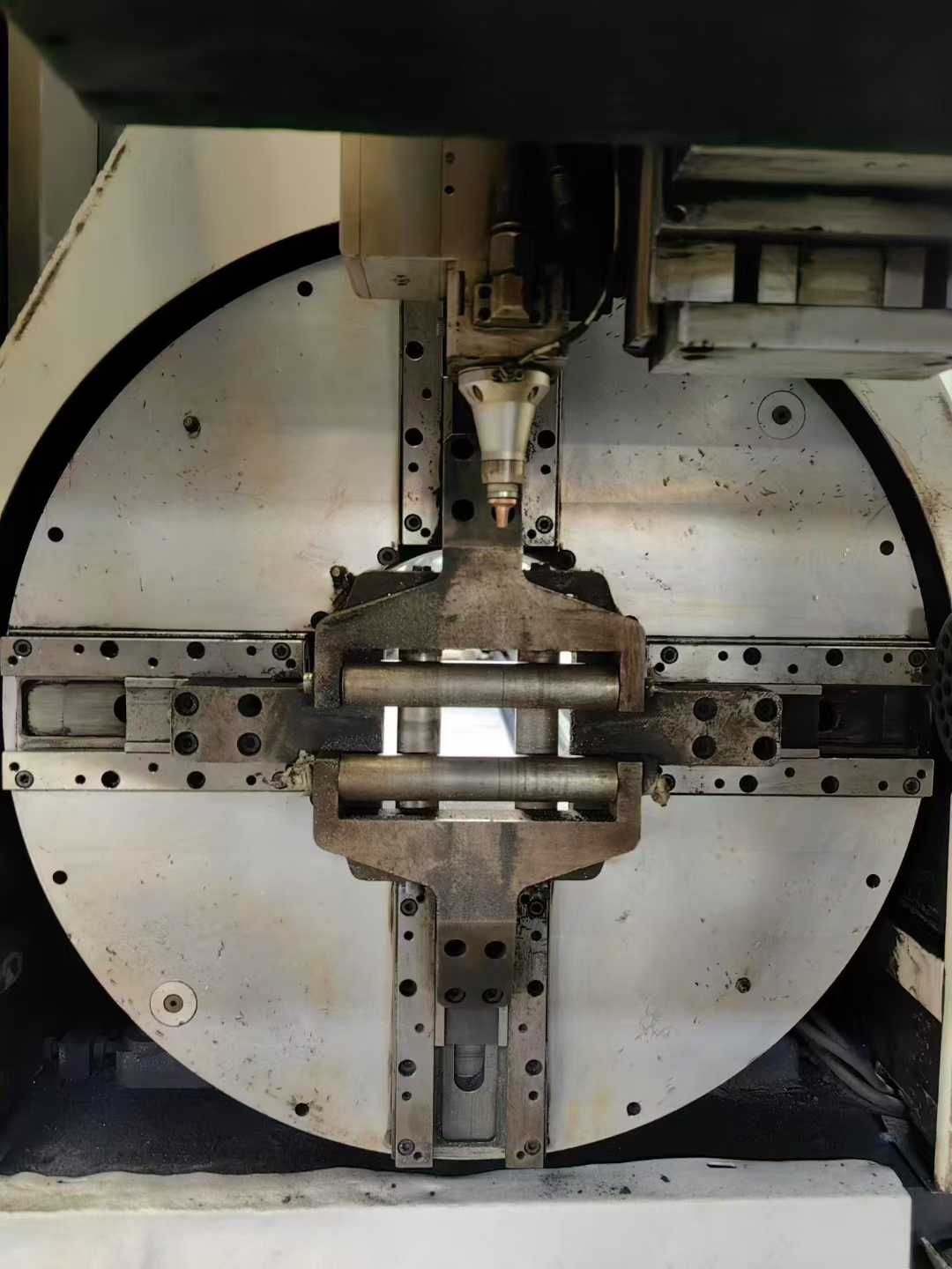 Cutting machine