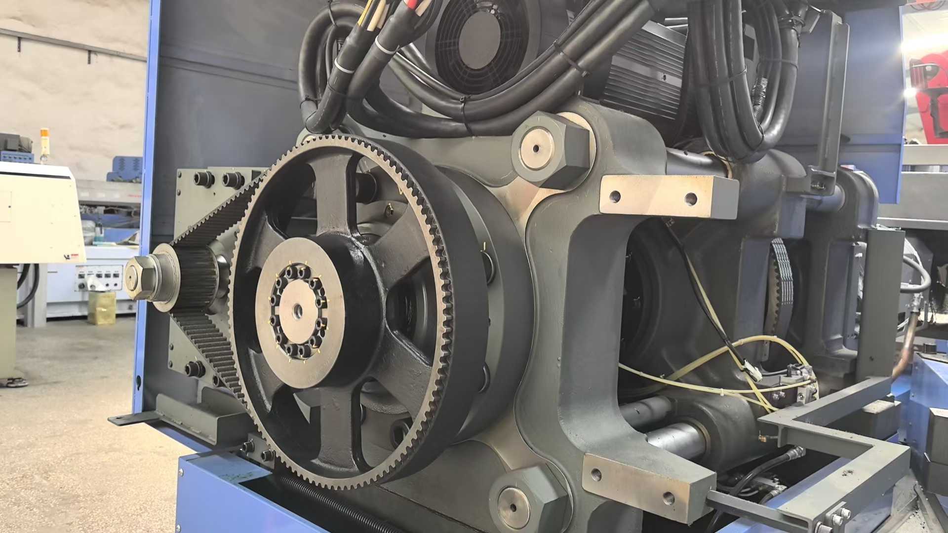 Injection molding machine.