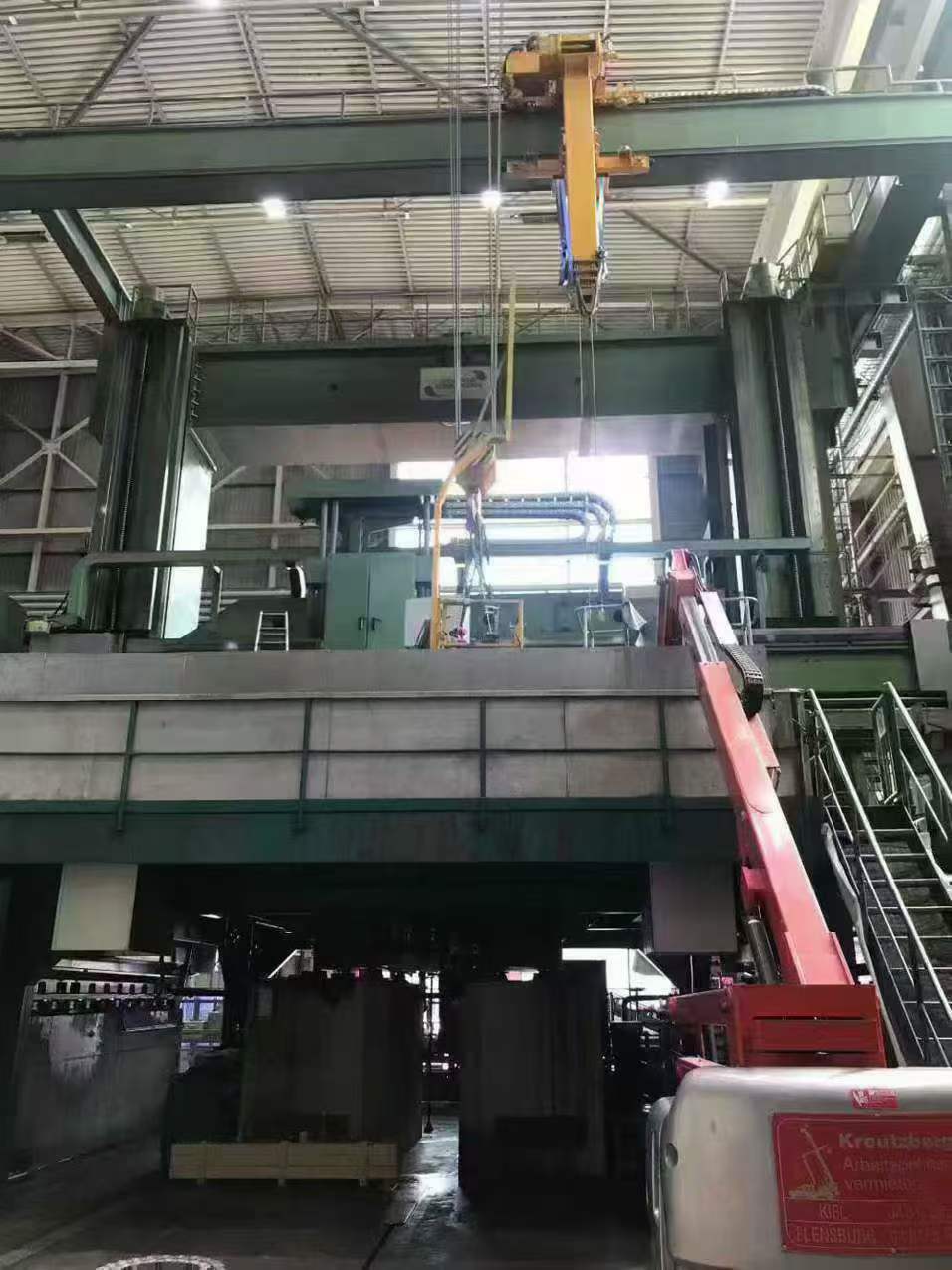 8 x 16 meters German Schalman seven-axis five-axis linkage gantry milling and turning composite,