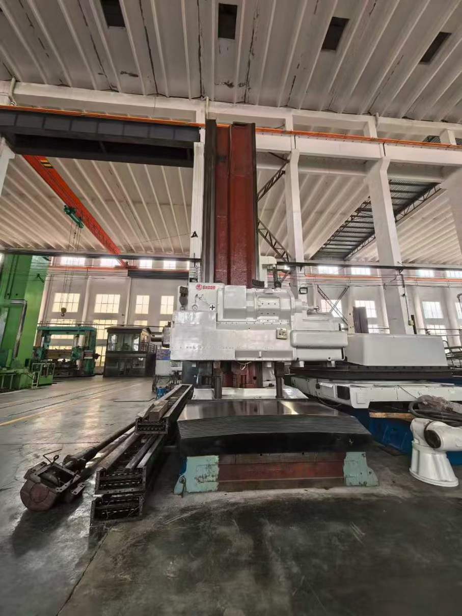 Skoda 6916! 6920! 6925 land-based boring and milling machine.