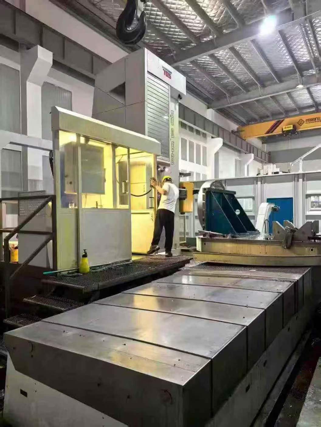 CNC table-top boring and milling machine.