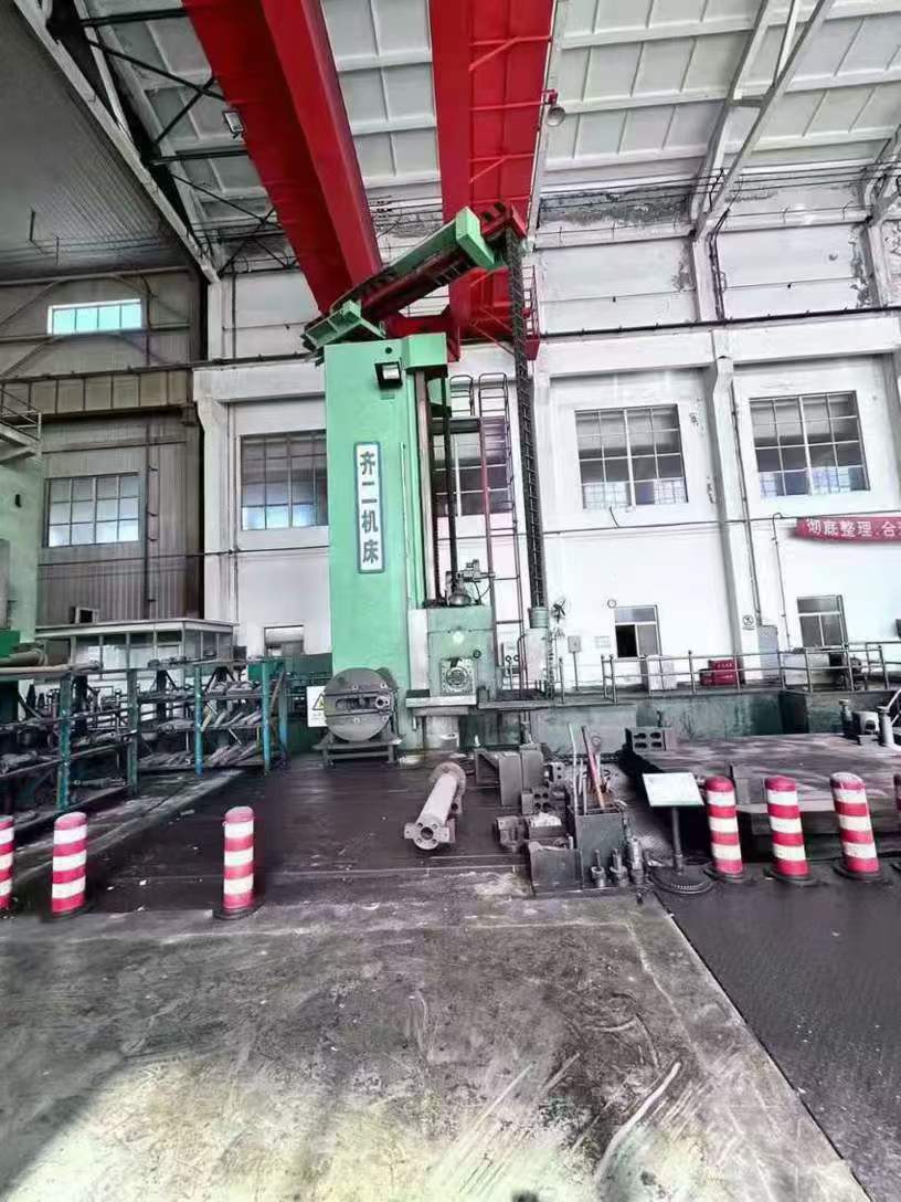 Landing lathe and milling machine.