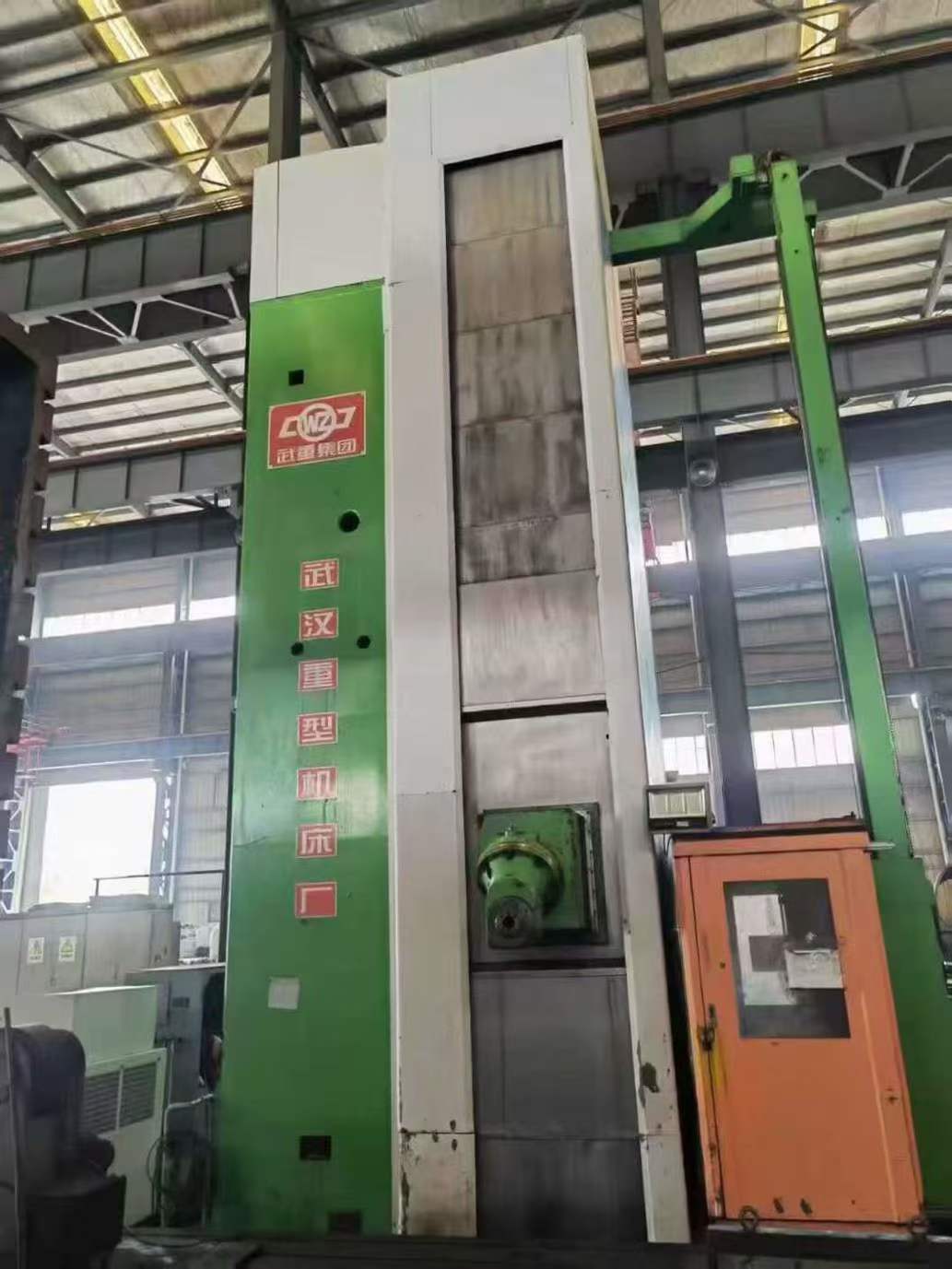 FB260 Wuzhong CNC pedestal lathe, 6 × 18 meters, TK6926 Wuzhong CNC pedestal lathe! Rotary table 4 × 4 meters.