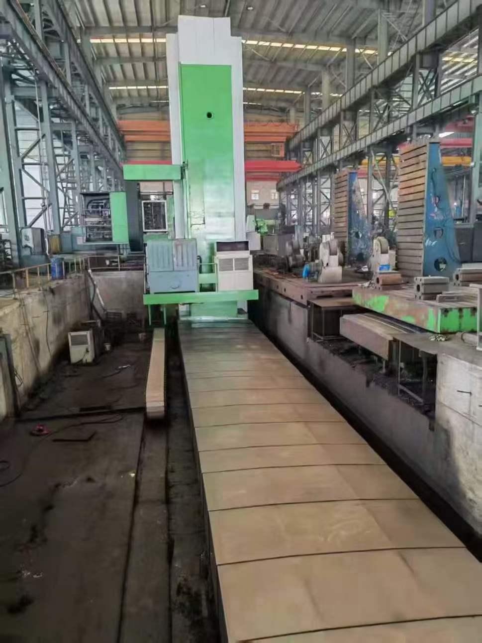 FB260 Wuzhong CNC pedestal lathe, 6 × 18 meters, TK6926 Wuzhong CNC pedestal lathe! Rotary table 4 × 4 meters.