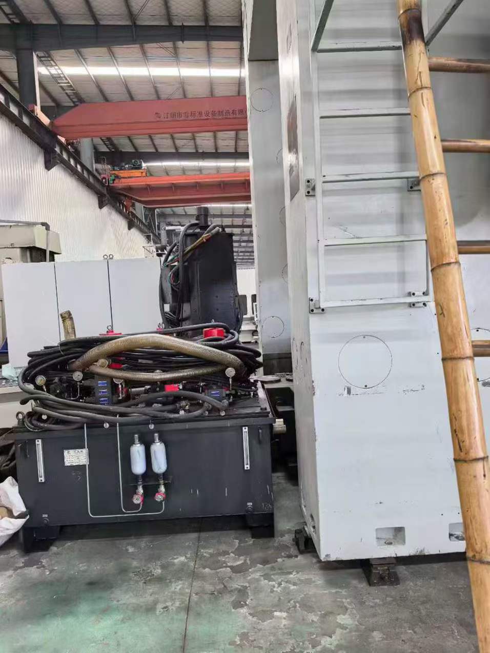 Premium DVT350x25/40P-NC Qizhong CNC lathe! The installation has barely been used!