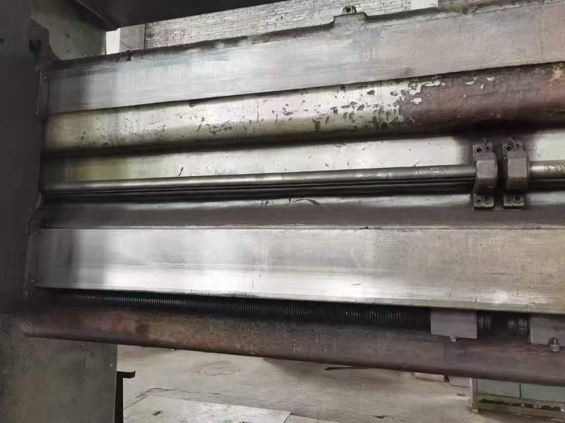 5-meter vertical mill.