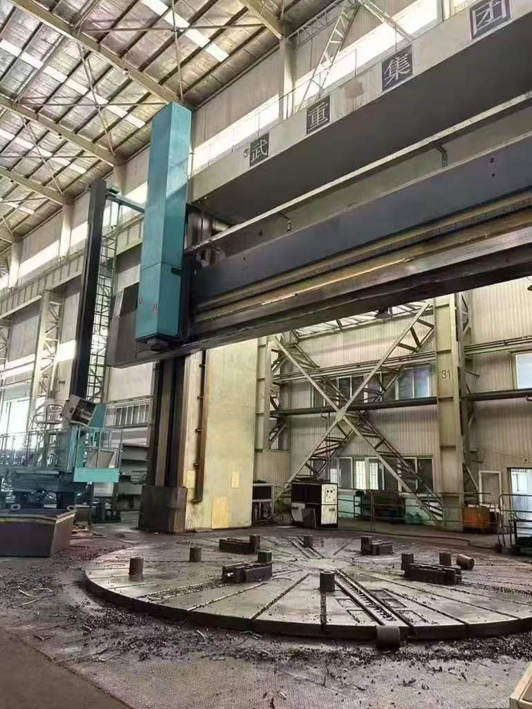 Wuhan Heavy 12.5-meter CNC Carving and Milling Composite Processing Machine!