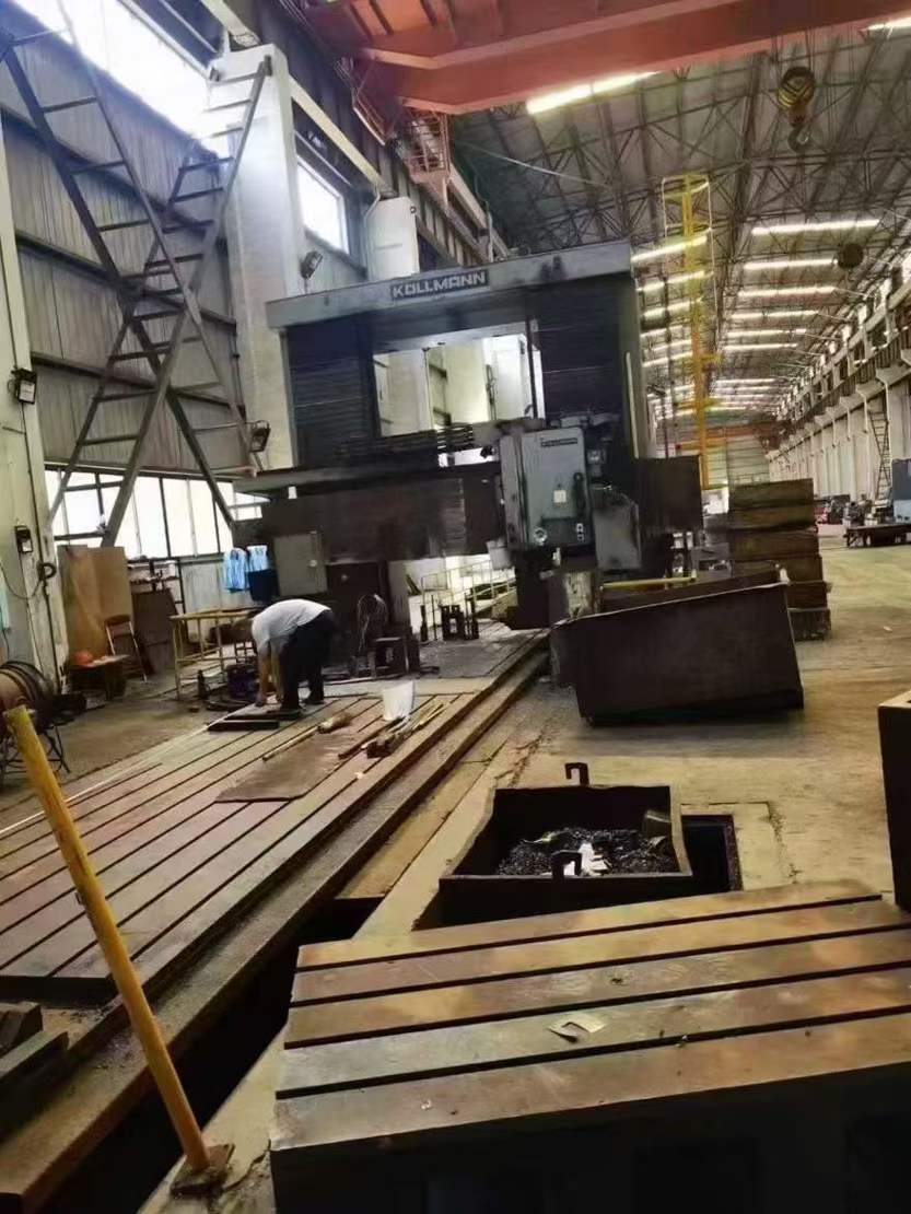 German KOLMAN 2×12 m heavy gantry milling machine! Door width: 2.4 m.