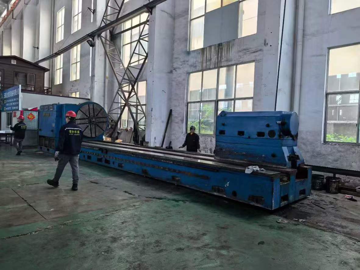 C84160X7 Mitzi Heavy Roll Conveyor! Capacity: 60 tons! Steel-reinforced guide rails!