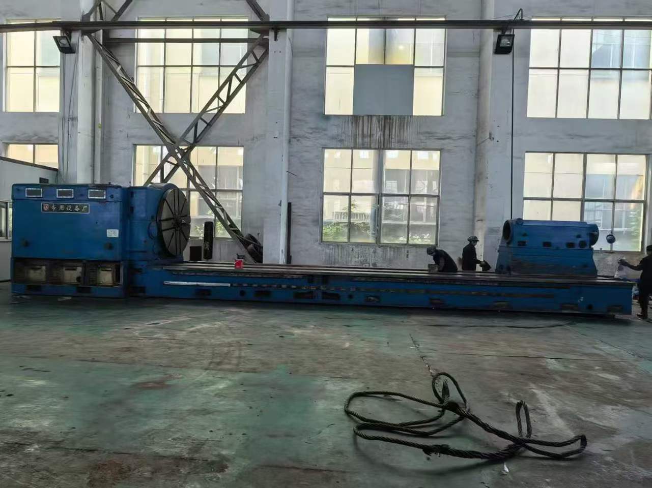 C84160X7 Mitzi Heavy Roll Conveyor! Capacity: 60 tons! Steel-reinforced guide rails!