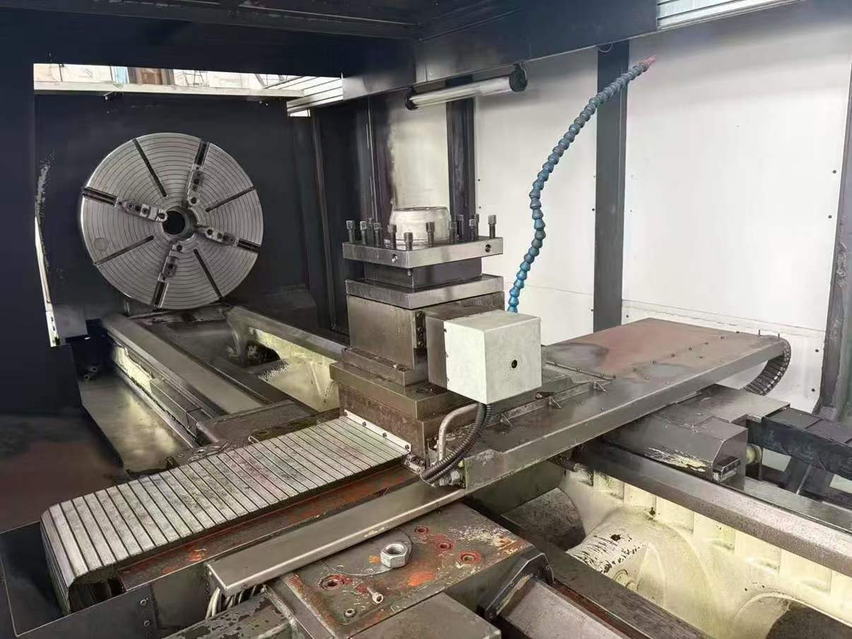 Czech Tos 1 × 10 m original CNC lathe, Siemens 828D system, 61100 × 10 m CNC horizontal lathe.