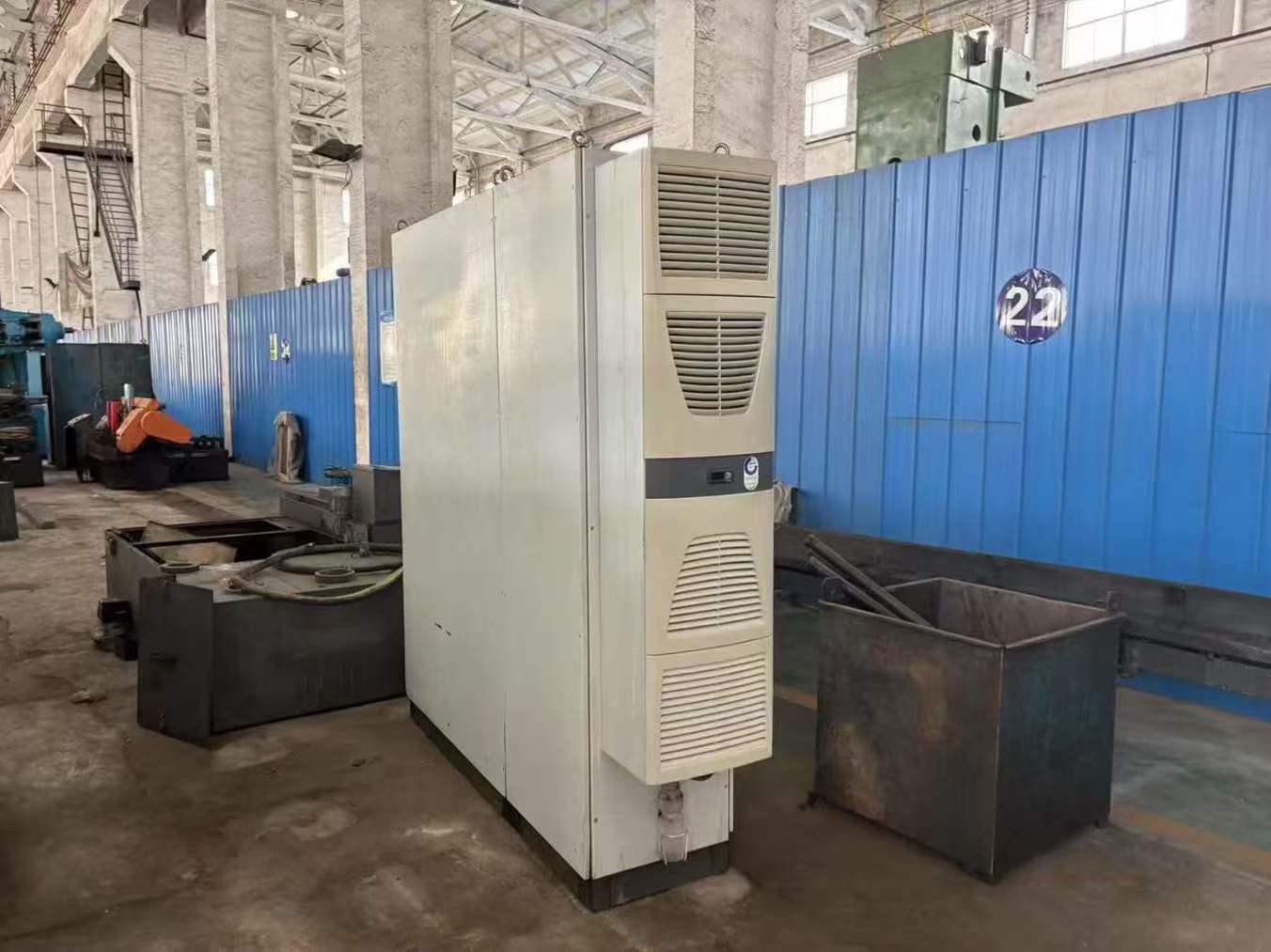 Czech Tos 1 × 10 m original CNC lathe, Siemens 828D system, 61100 × 10 m CNC horizontal lathe.