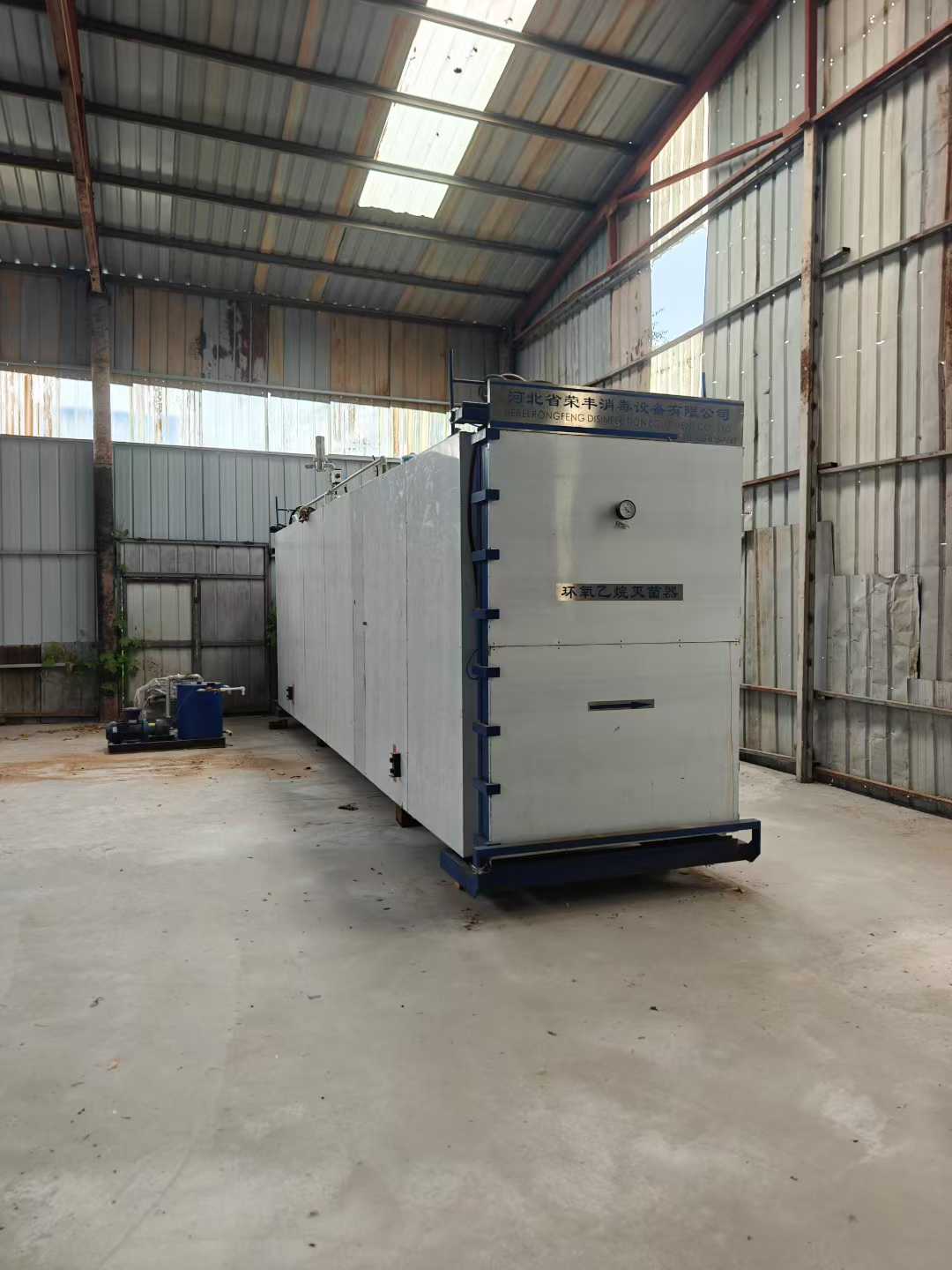 Built in 2023, 20-cubic-meter ethylene oxide sterilization cabinet.