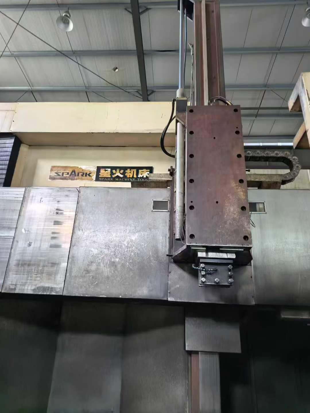 Xinghuo 2.5-meter original CNC high-speed lathe! Processing height of 2 meters! Load capacity of 16 tons! Rotation speed of 200 revolutions! Less frequently used in place! Self-weight of 57 tons!