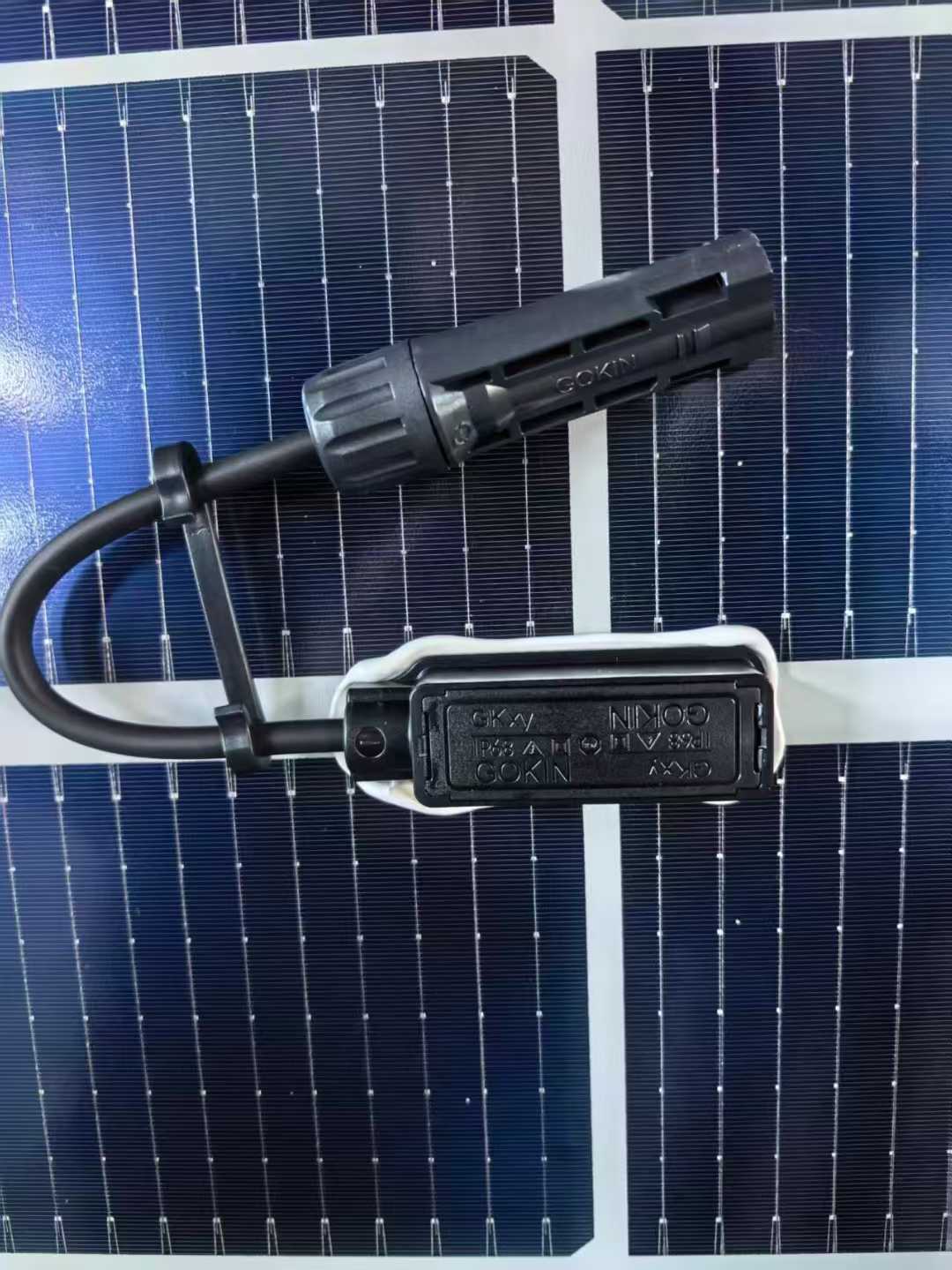 Gaojing Dual Wave, N-type 16 lines, 615W. Standard A-grade size: 2382-1134-30. Large quantities in stock.