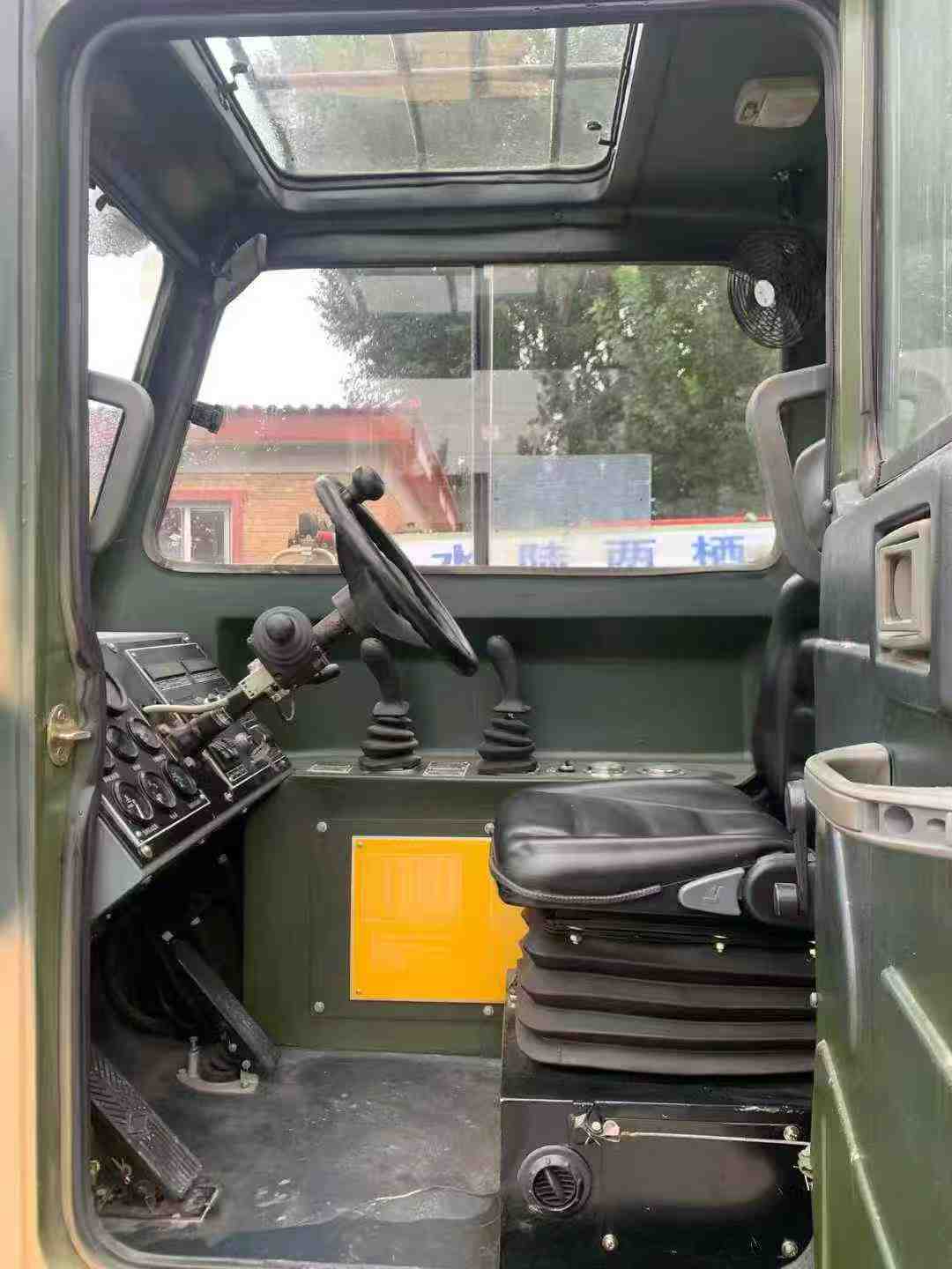 Retractable fork loader.