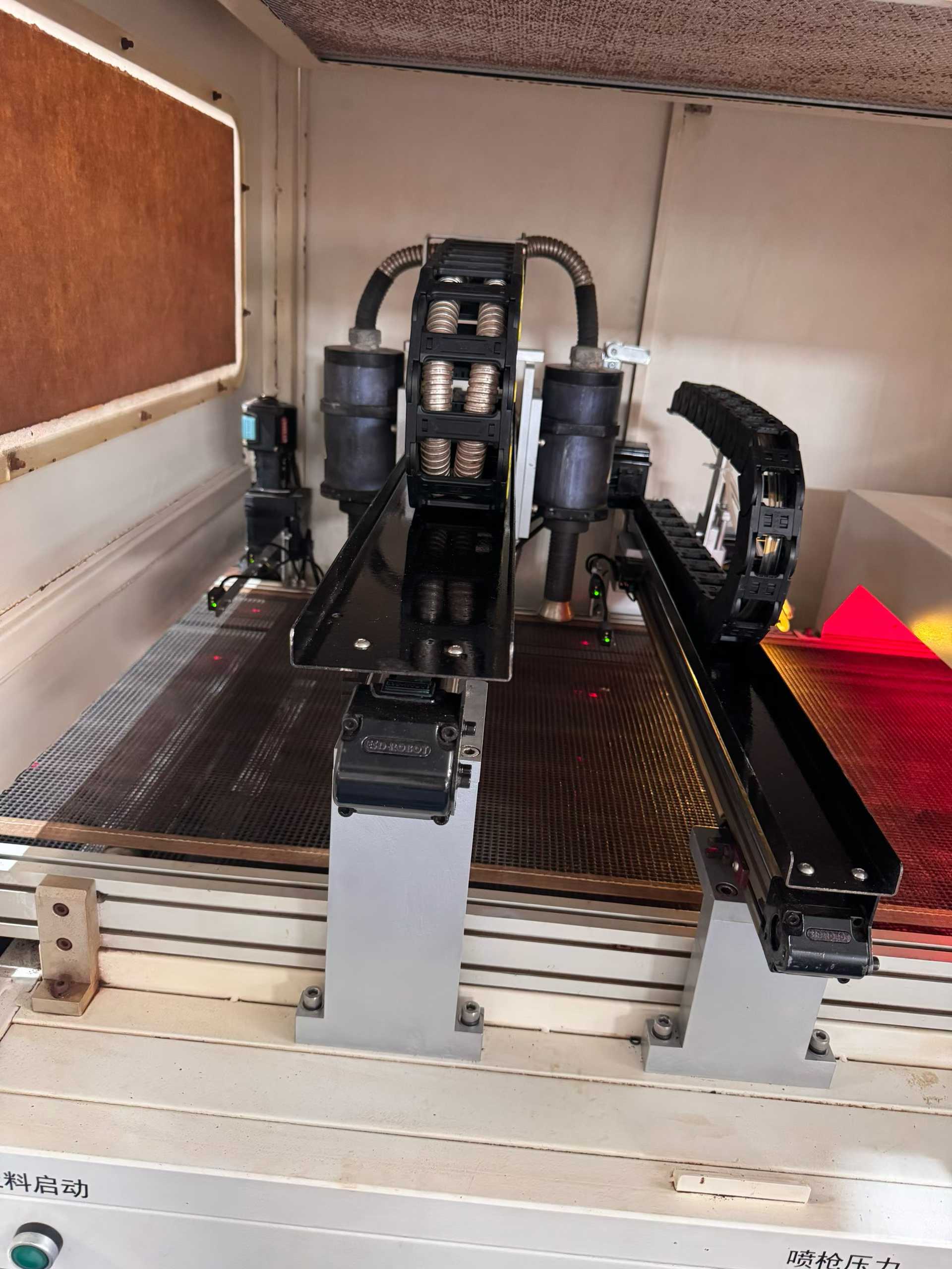 23-year-old Huidepu Dual Plasma Coating Machine, single nozzle, web width of 600mm, fully automatic loading and unloading.