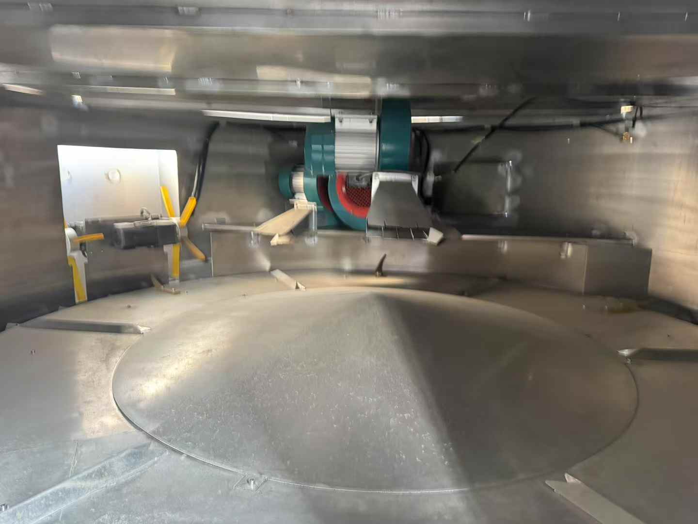 Botch feeder diameter: 2200