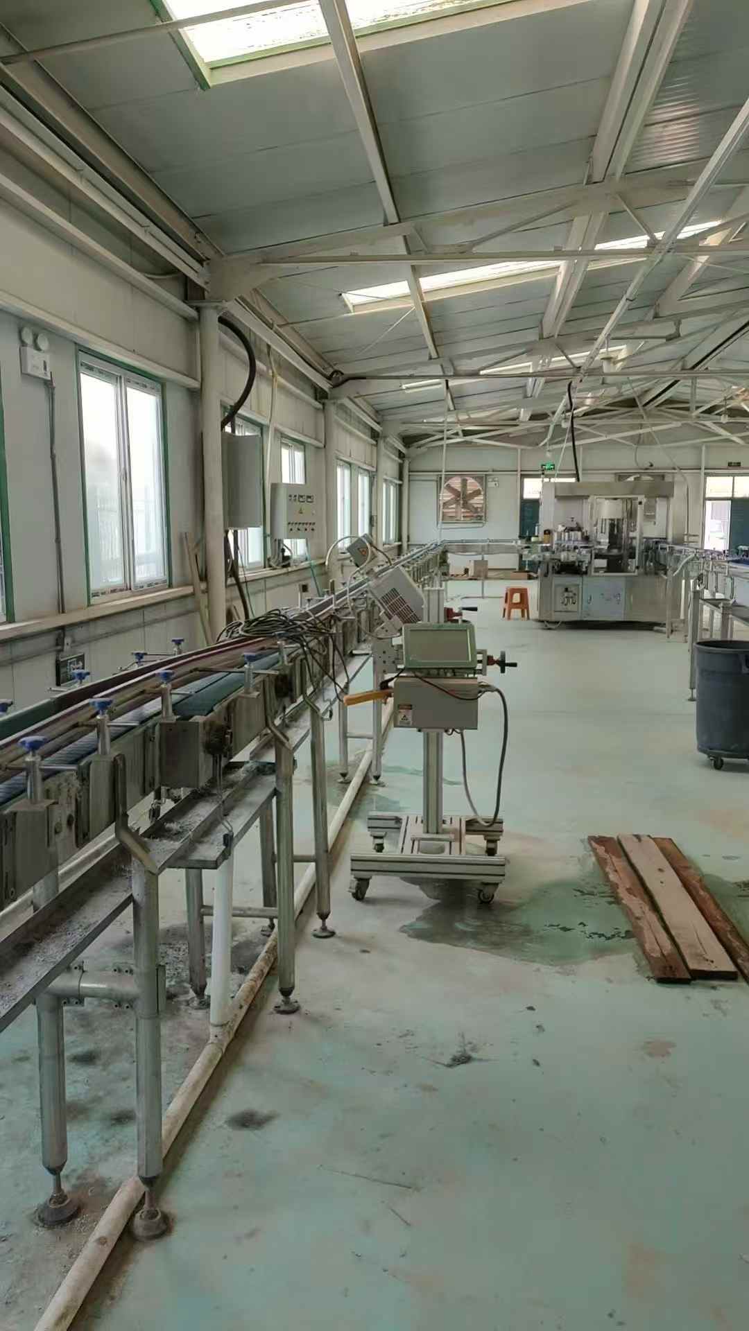 32 complete lines. Equipment is in excellent condition, manufactured in 2024.