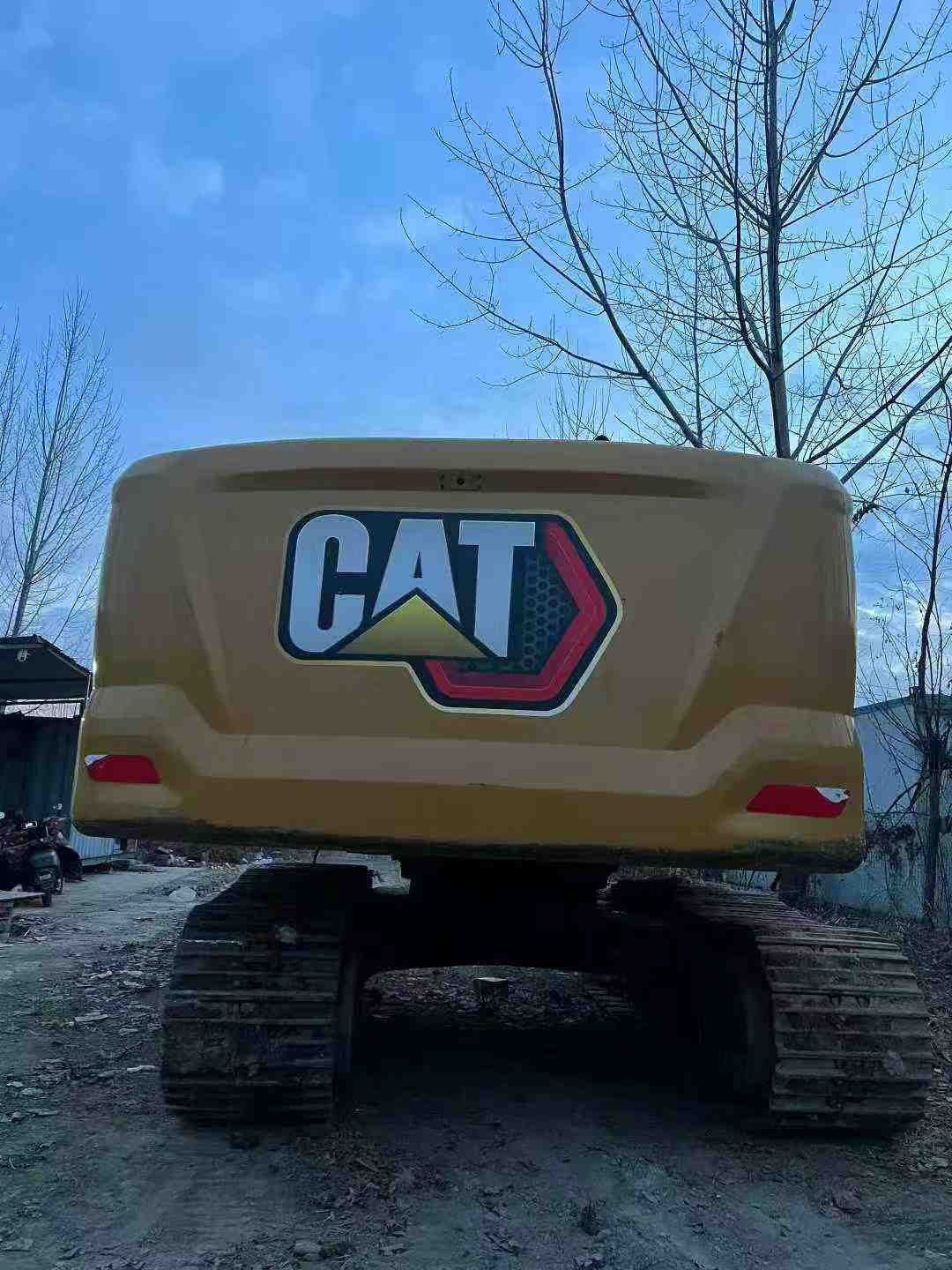 The Caterpillar 320GC at the end of 2020 – unbeatable performance, a fuel-efficient little prince, a speedy aircraft.