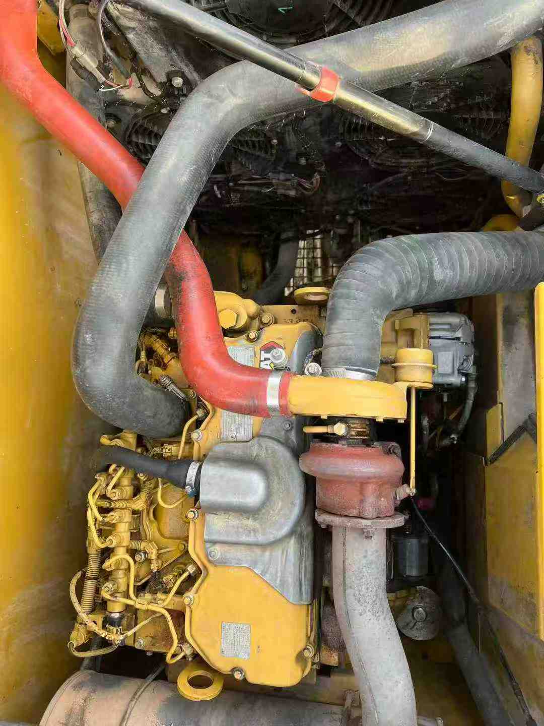 The Caterpillar 320GC at the end of 2020 – unbeatable performance, a fuel-efficient little prince, a speedy aircraft.