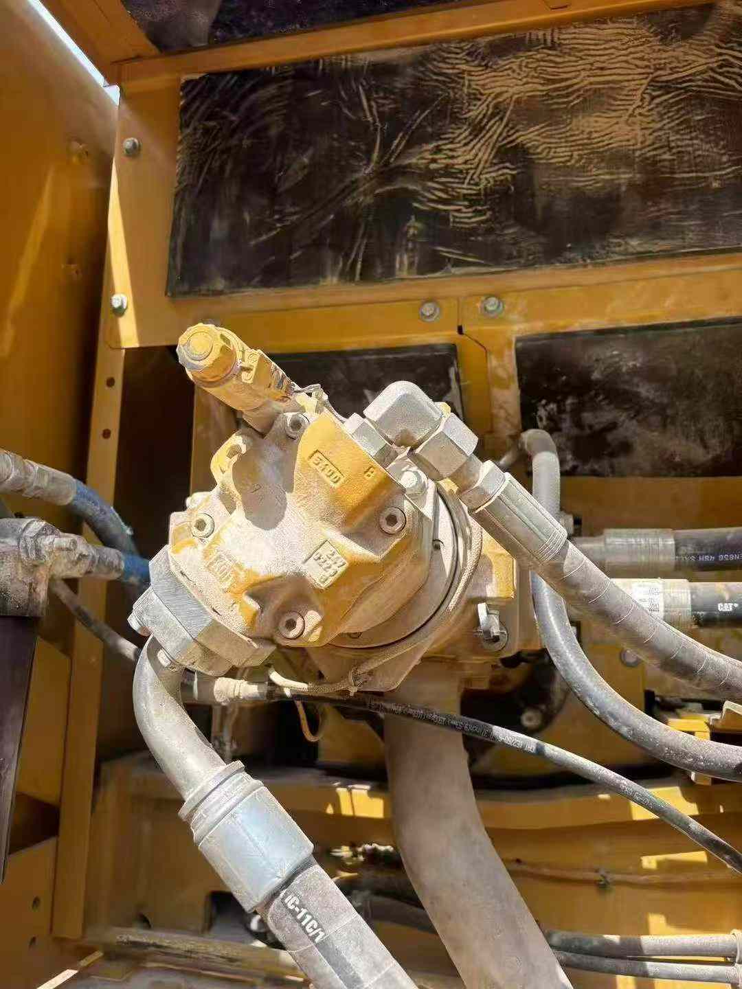 20-year-old premium high-spec Caterpillar 336, enhanced for mining use.