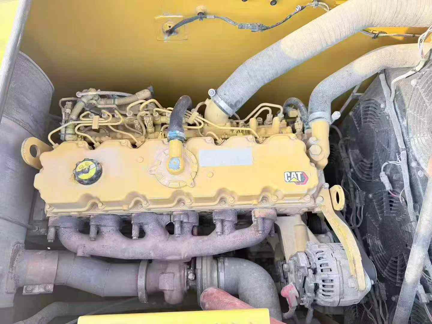 20-year-old high-spec Caterpillar 330.