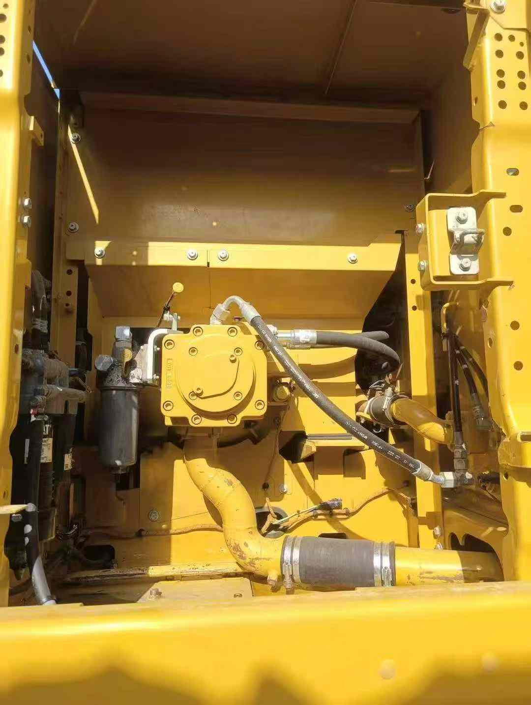 2021 model Caterpillar 320Gc, actual clock showing over 6,000 hours.