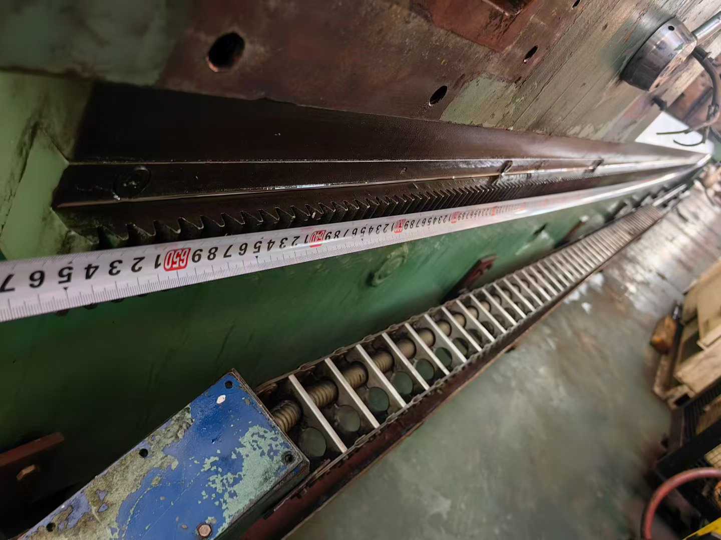 Japanese 1m x 5m roller car.