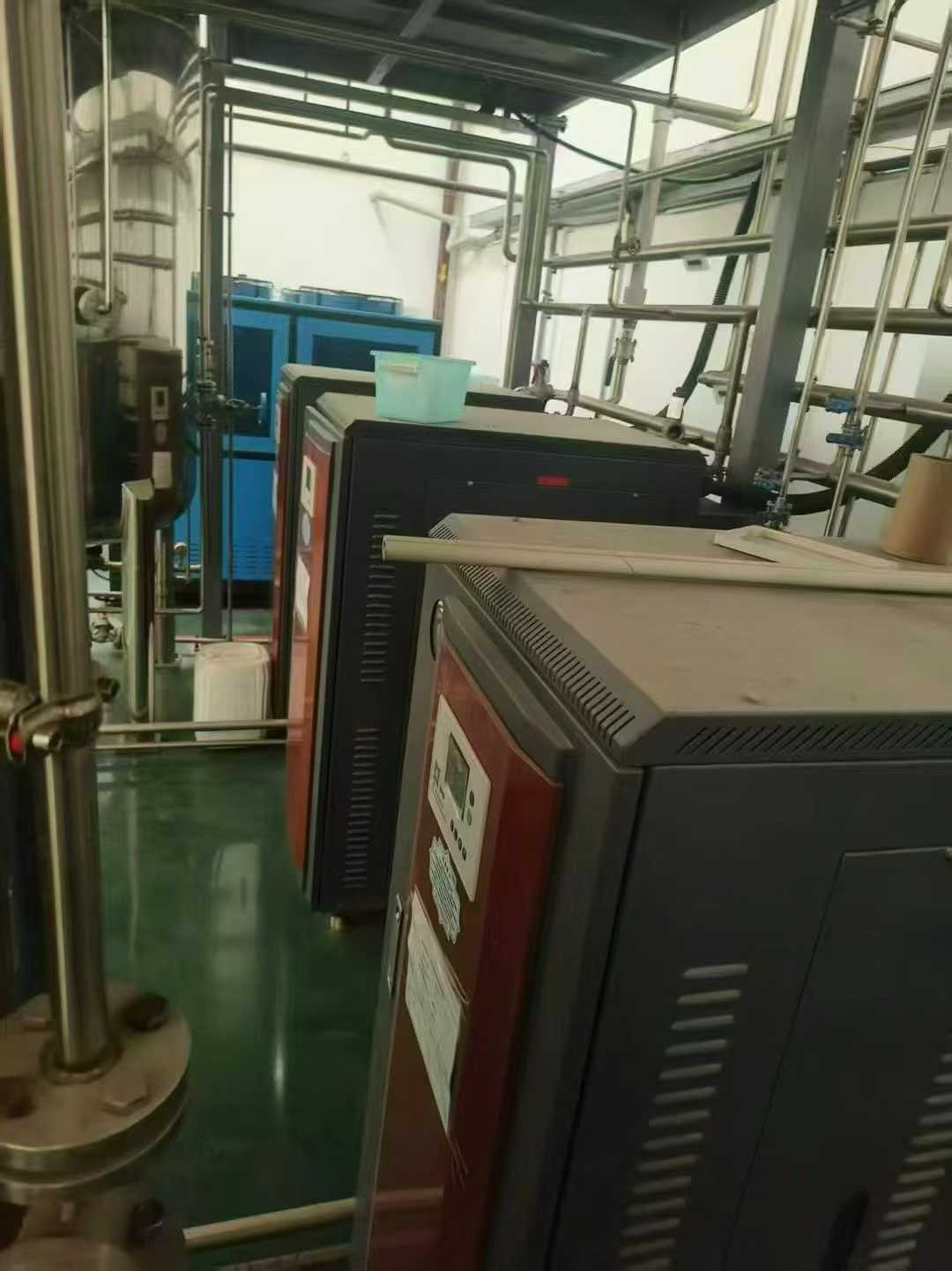 Biological fermentation system with 100 liters and 1,000 liters capacity. 100 liters, 2,000 liters, and 2,000 liter dual-unit fermentation systems. Complete set of equipment.