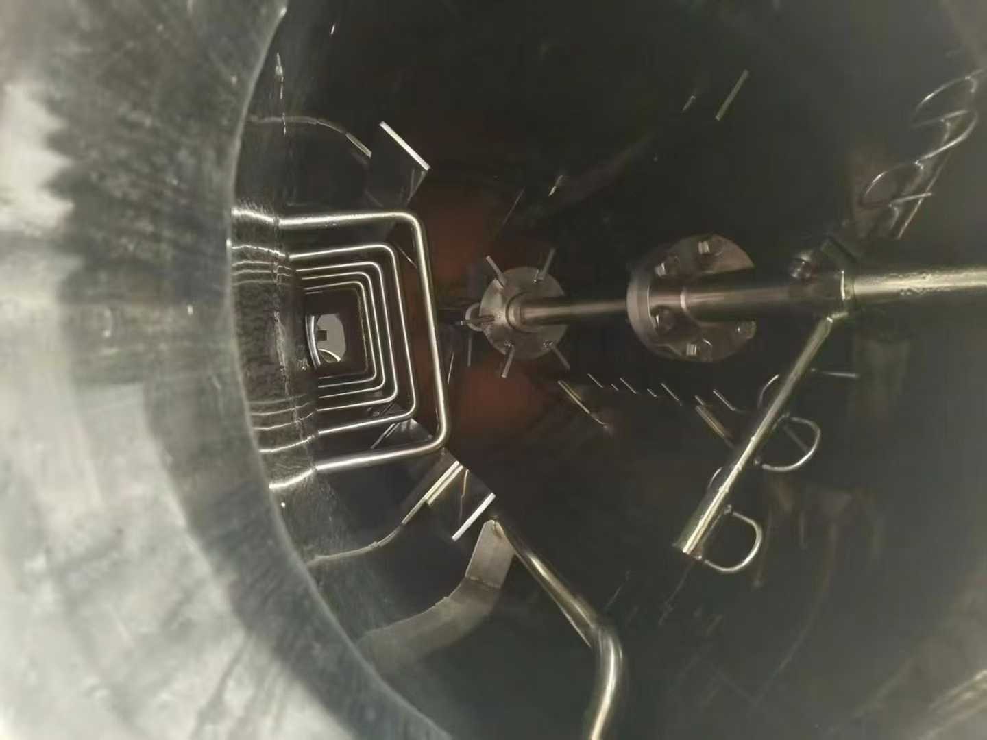 Biological fermentation system with 100 liters and 1,000 liters capacity. 100 liters, 2,000 liters, and 2,000 liter dual-unit fermentation systems. Complete set of equipment.