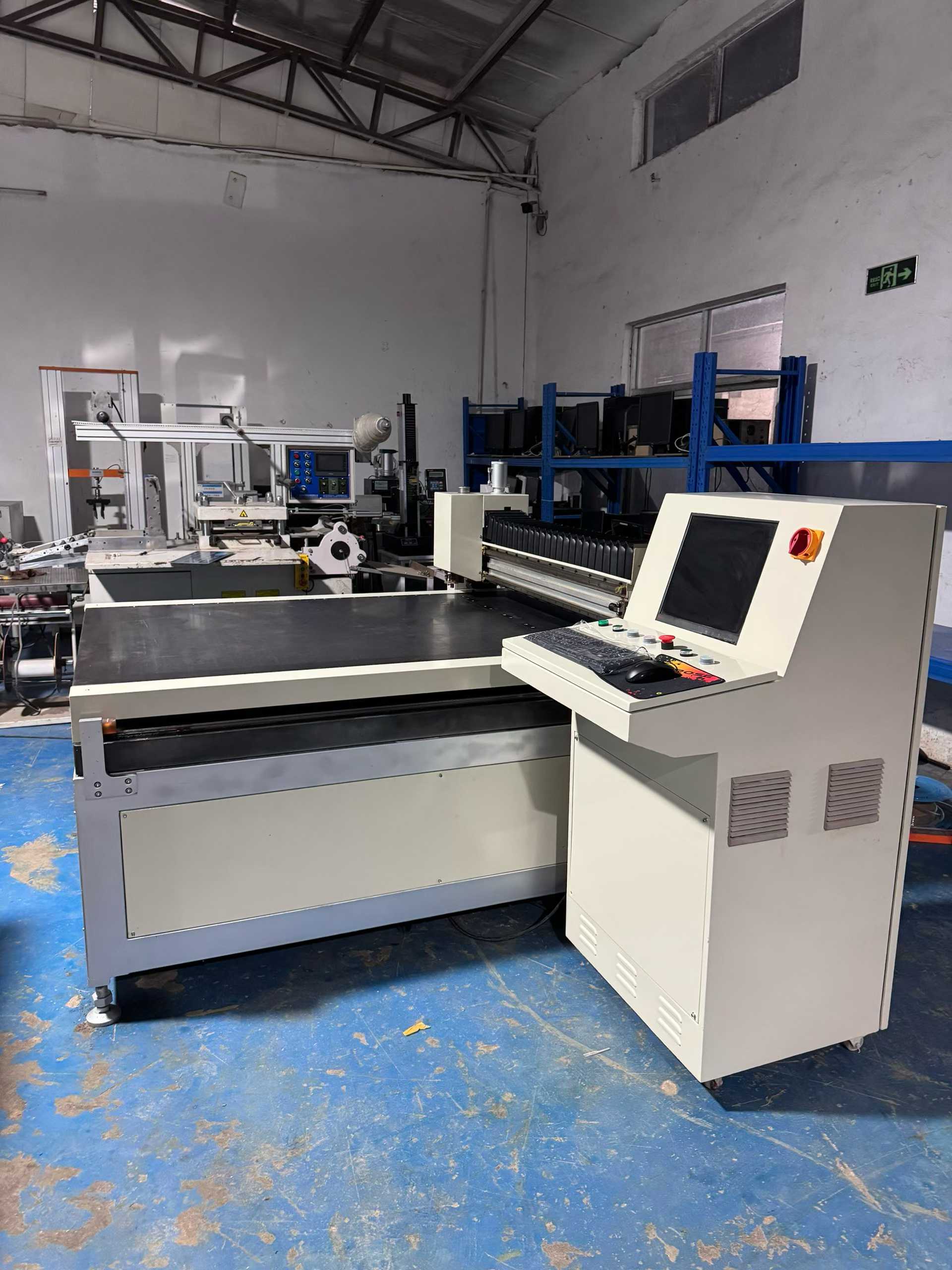 Open the Exotic Silver Sharp 1311, Open the Exotic Silver Sharp 2015, Open the Straight Edge Fine 1519, Open the Straight Edge Fine 2016.