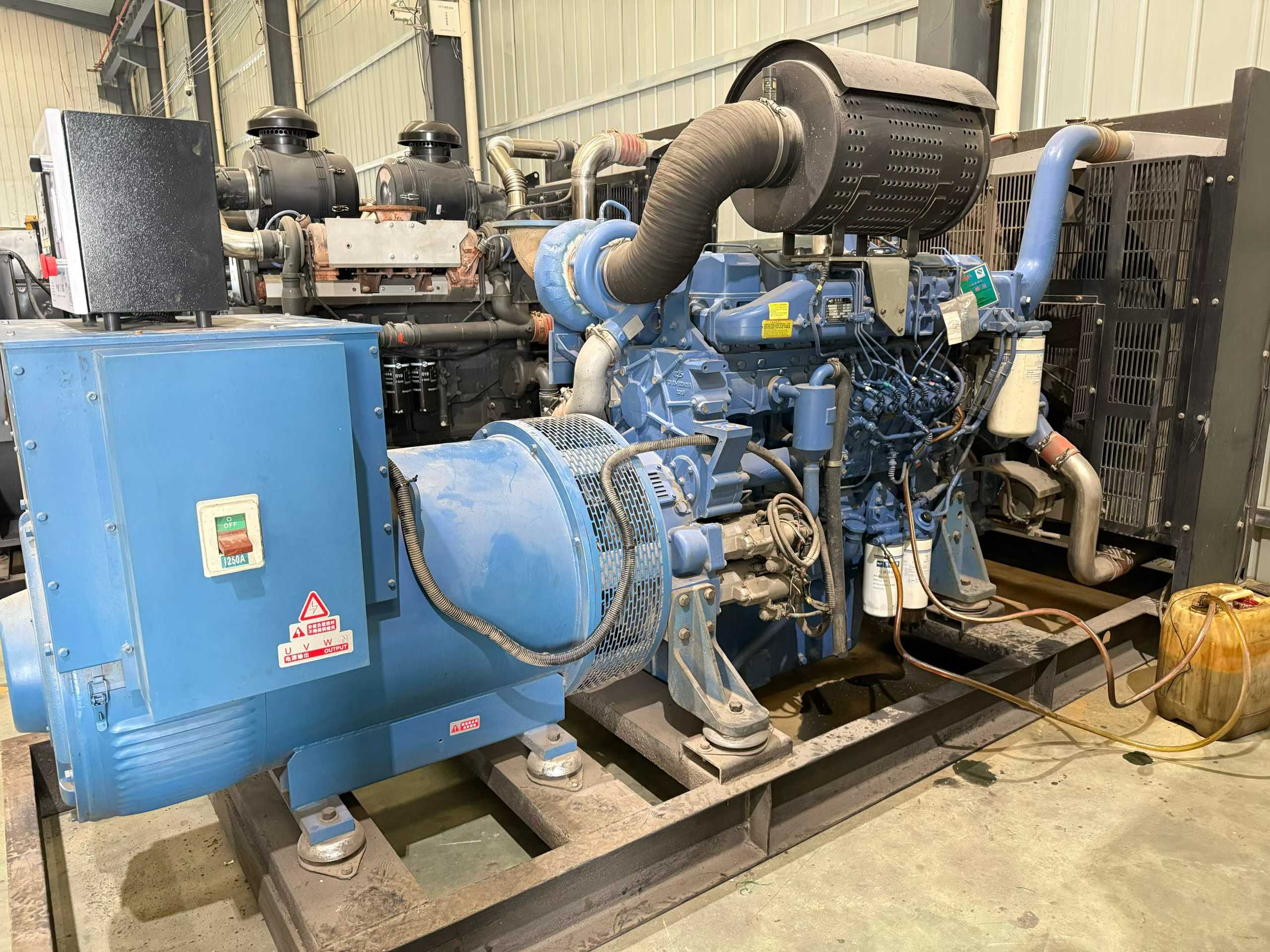 National III electric fuel injection Yuchai 840 engine.