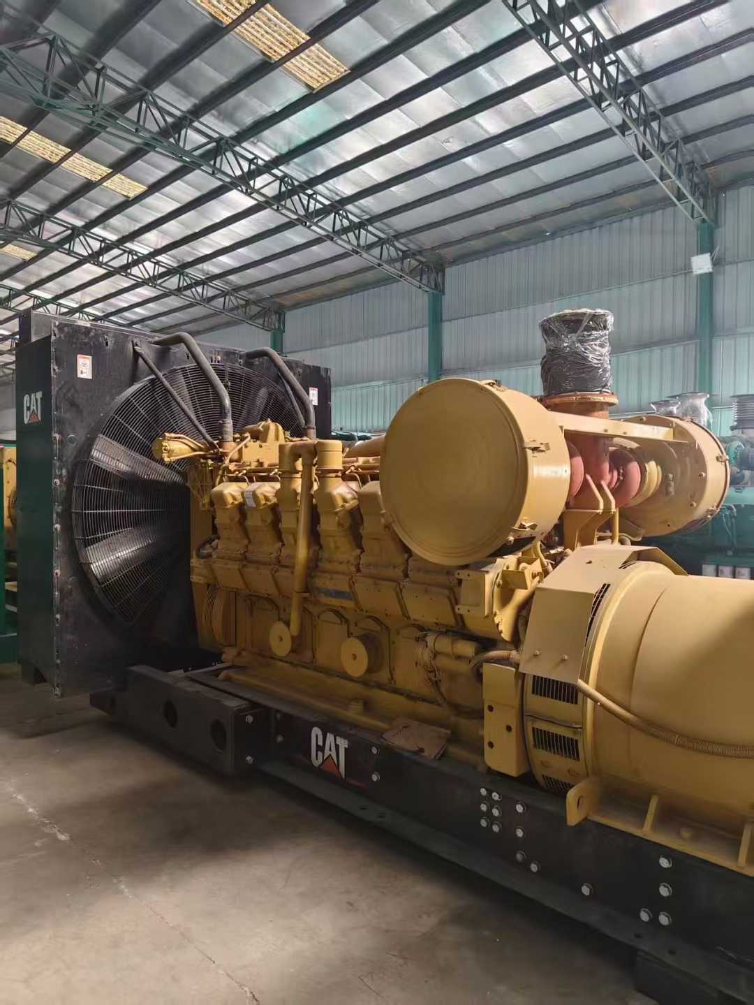 1000kw second-hand diesel generator Caterpillar 3512.